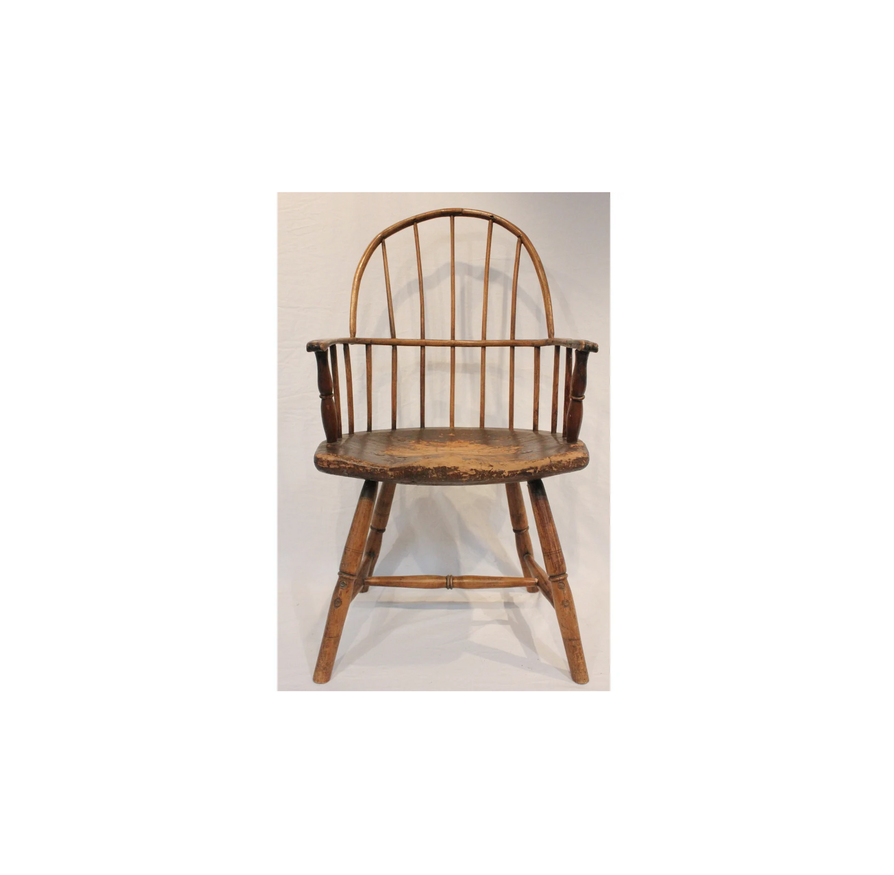 Antique Late 18th Century American Sack Back Windsor Arm Chair | Work of Man