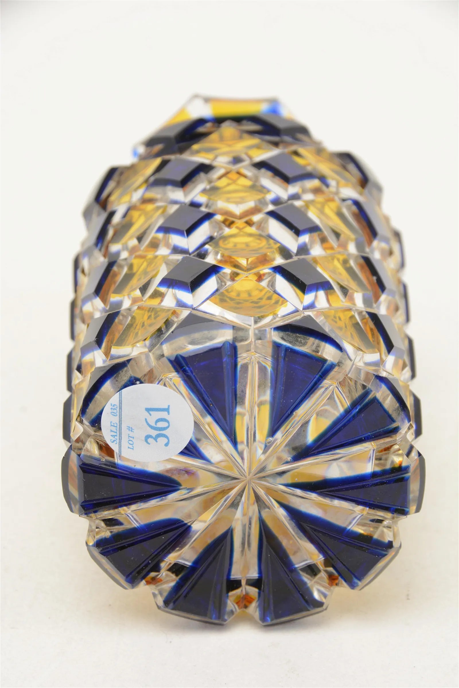 DA4-012: Superb quality 19th Century Bohemian Cut Lead Crystal Bottle W/ Stopper