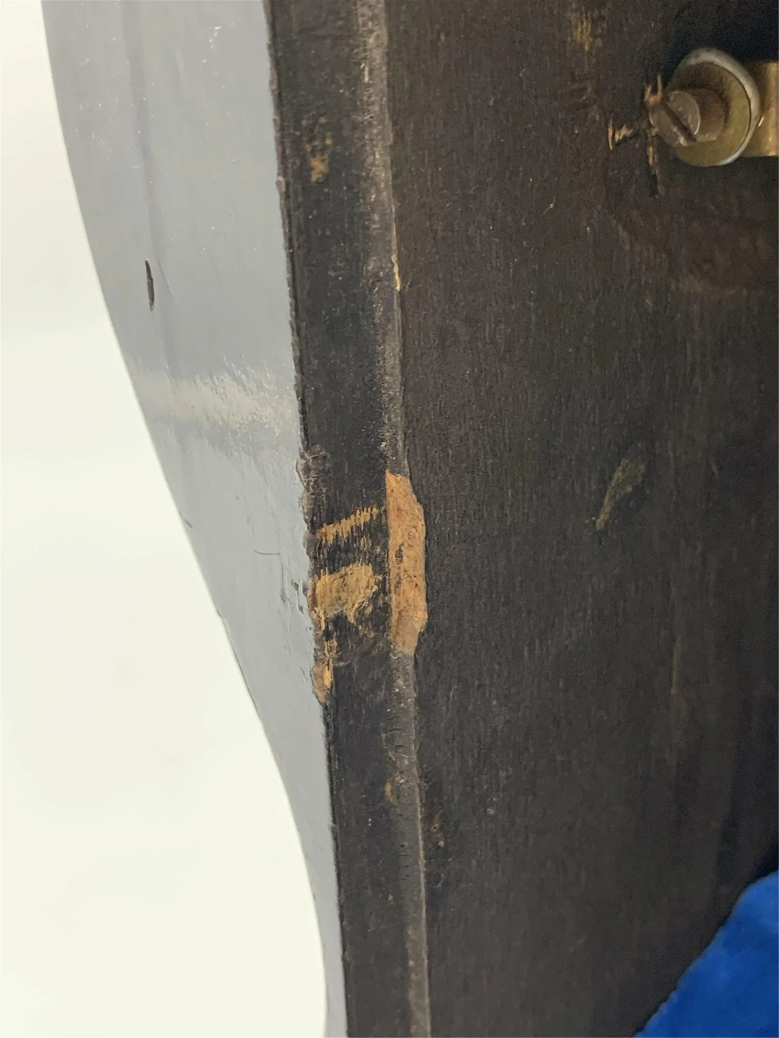 TK2-041: Mid 19th Century Louis XV Style MarquetryBoulle Mantle Clock.