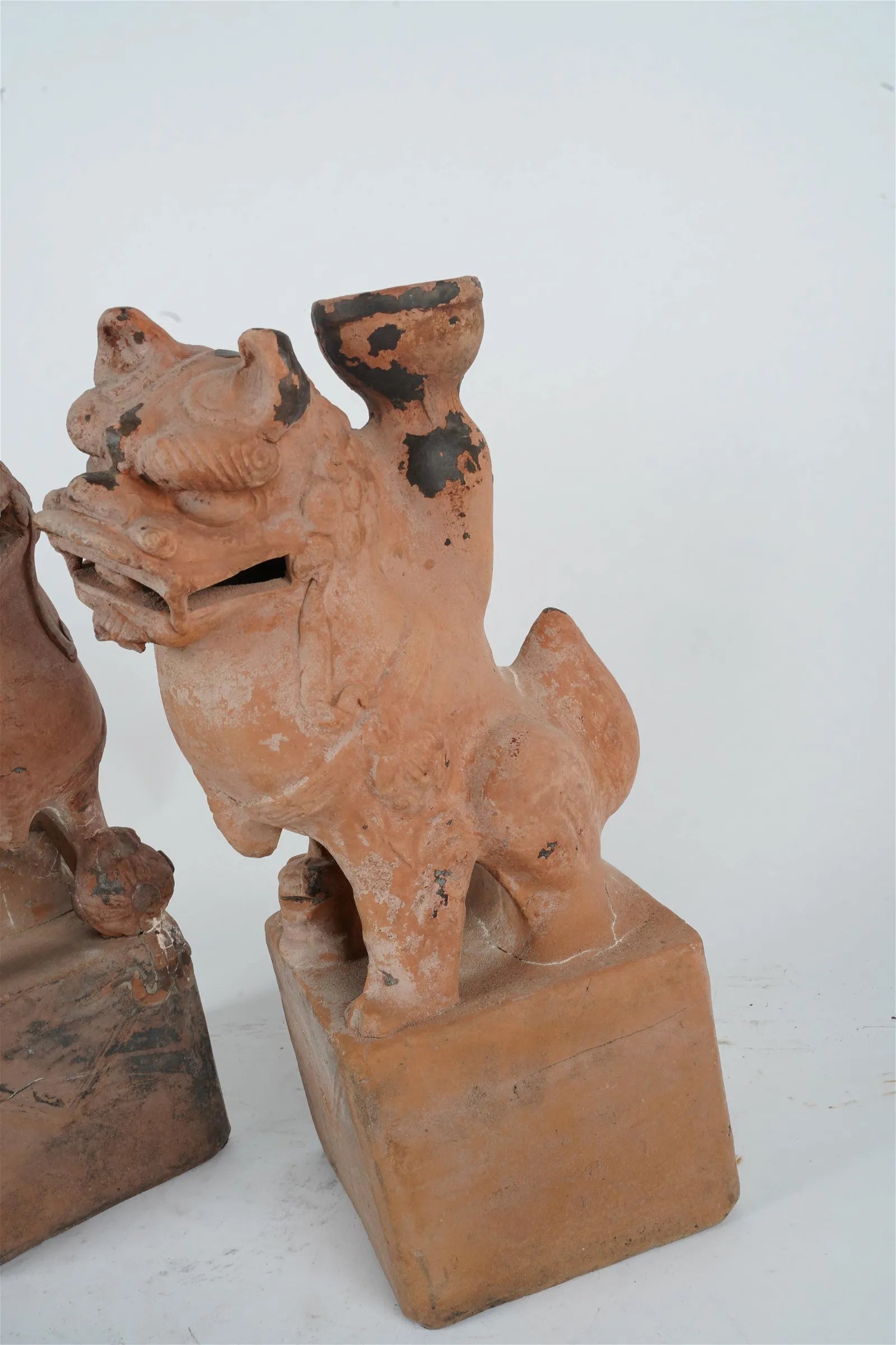 DA5-020: LATE 19TH CENTURY PAIR OF CHINESE TERRA COTTA FOO LIONS