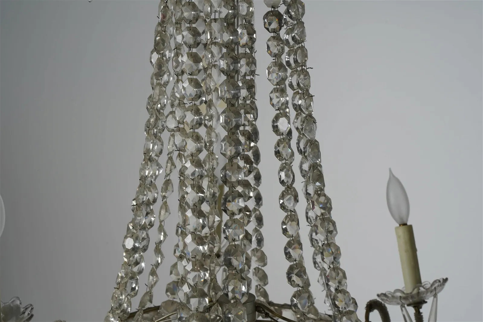 AL1-063: MID 19TH CENTURY FRENCH EMPIRE SIX LIGHT CRYSTAL CHANDELIER
