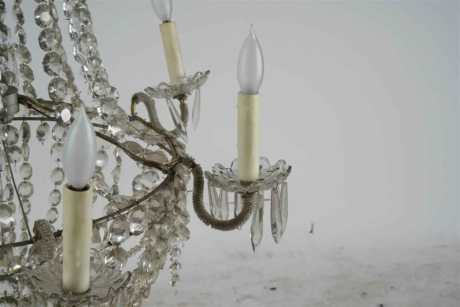 AL1-063: MID 19TH CENTURY FRENCH EMPIRE SIX LIGHT CRYSTAL CHANDELIER