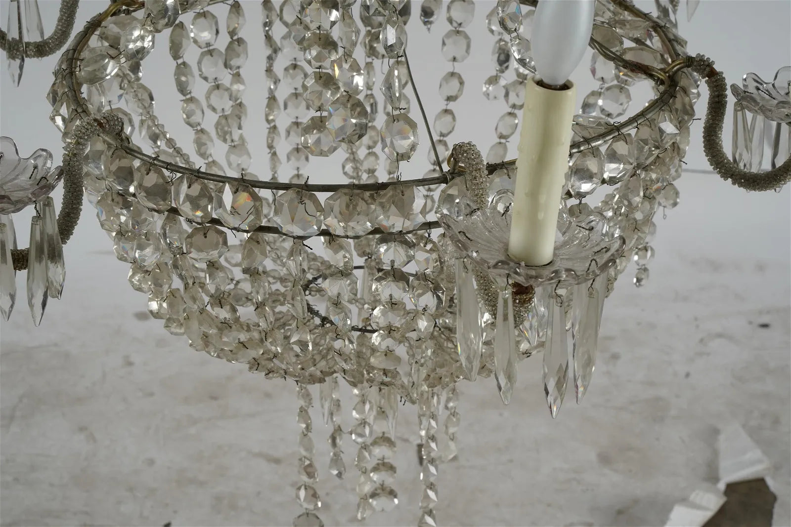 AL1-063: MID 19TH CENTURY FRENCH EMPIRE SIX LIGHT CRYSTAL CHANDELIER