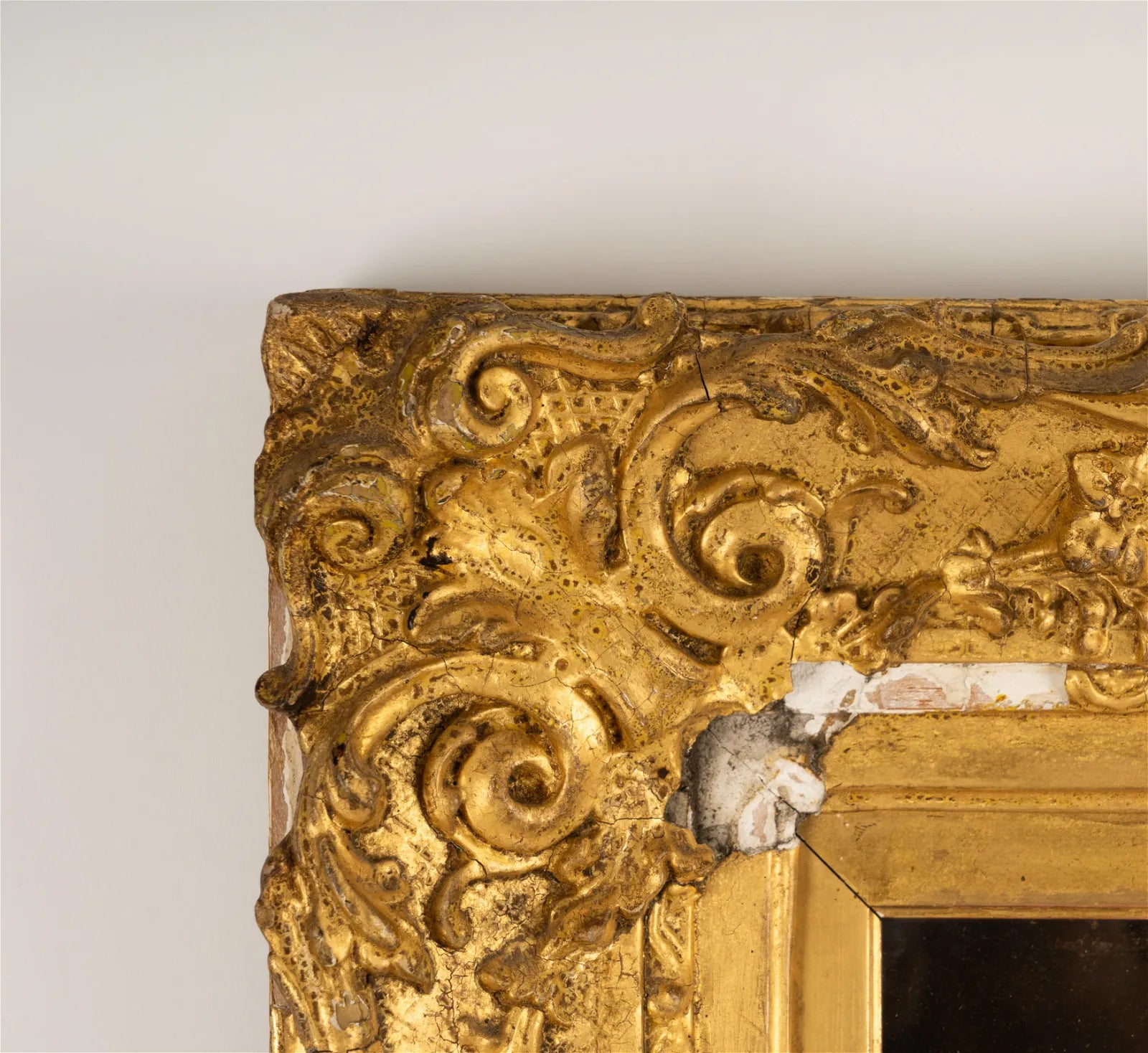 AW537: American Federal Portrait of a Gentleman Oil on Canvas Circa 1810