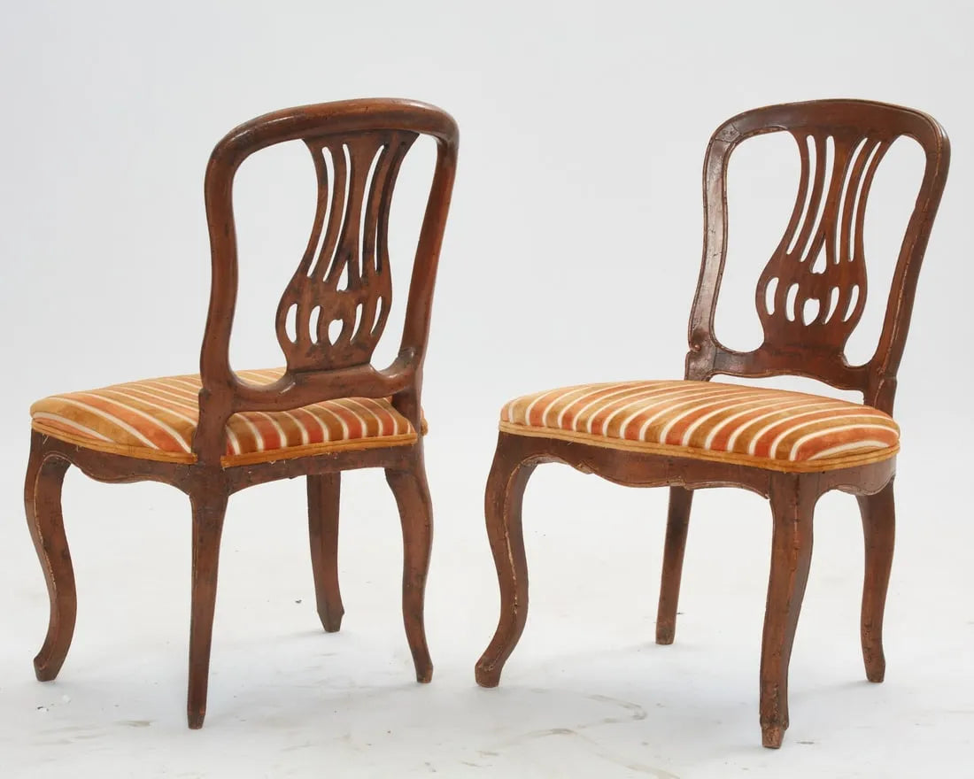 AF2-263: Antique Set of 6 18th C French Provincial Walnut Side Chairs