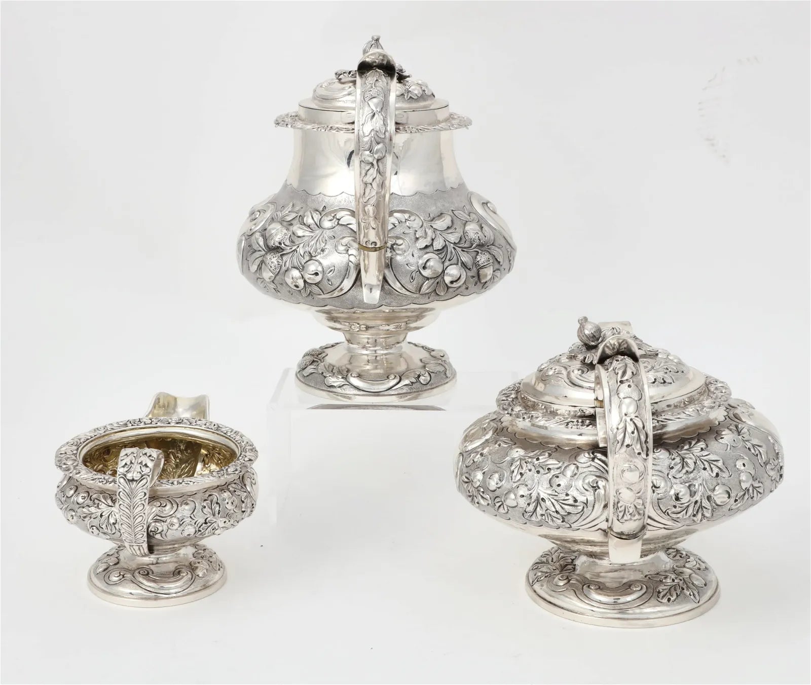 DA2-009: Circa 1825 George IV Silver Partial Tea and Coffee Service - Napthali Hart, London