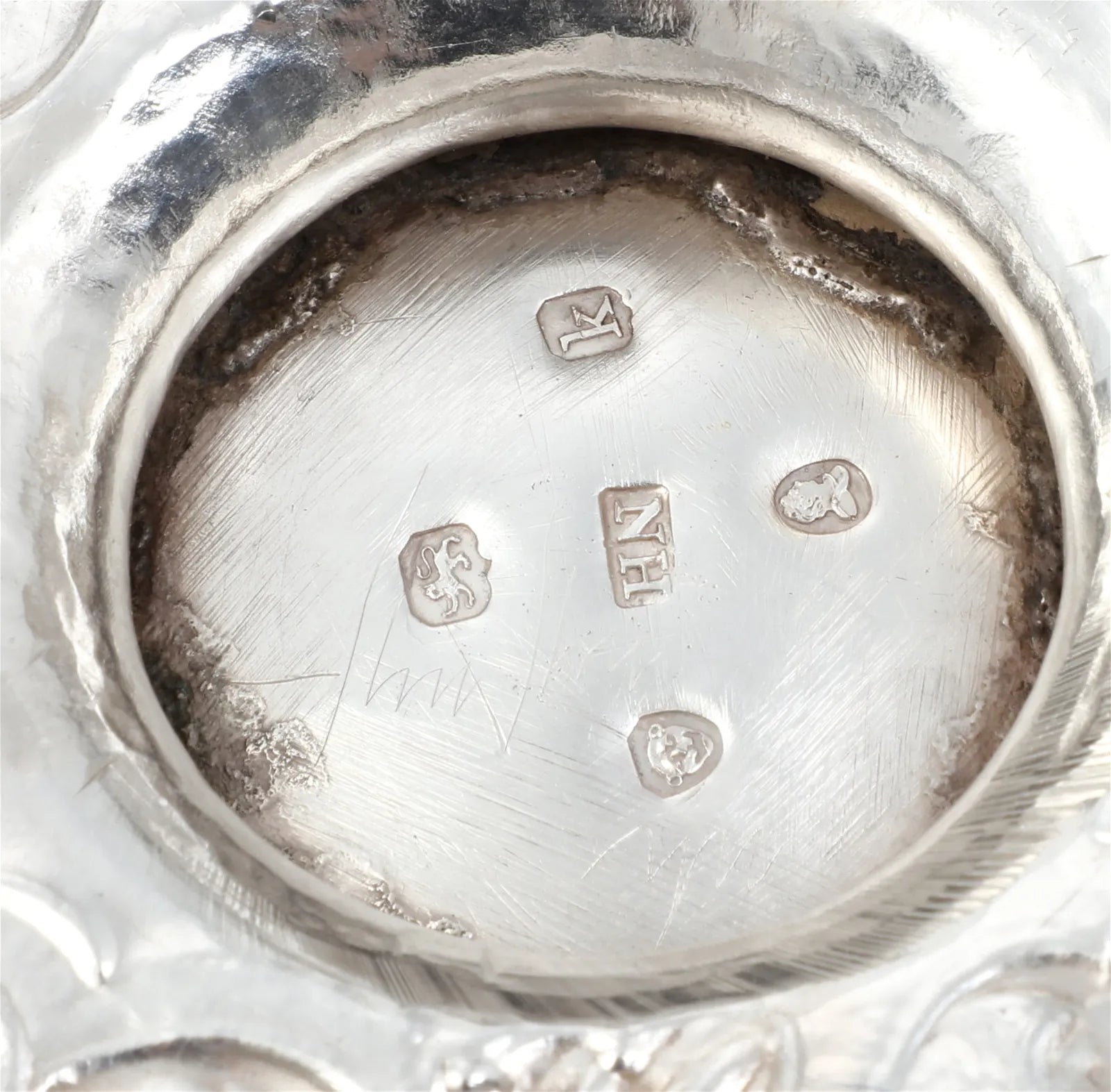 DA2-009: Circa 1825 George IV Silver Partial Tea and Coffee Service - Napthali Hart, London