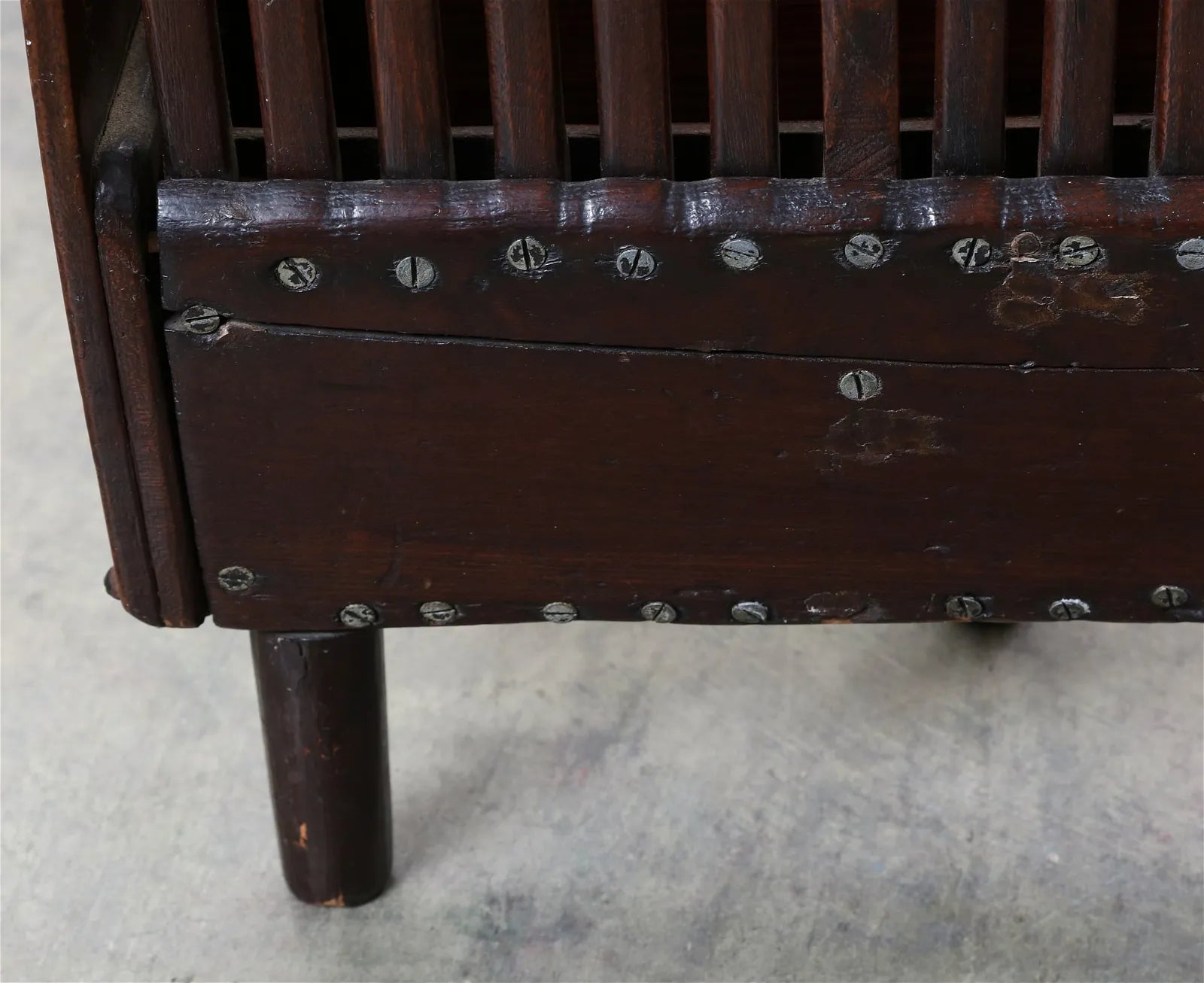 CR9-010: 18th Century American Walnut Cranberry Rake Transposed To a Canterbury