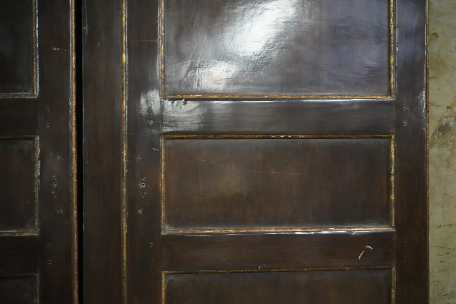 AF10-011: Late 20th Century Tall Continental 2 Panel Highly Polished Wood Screen / Room Divider