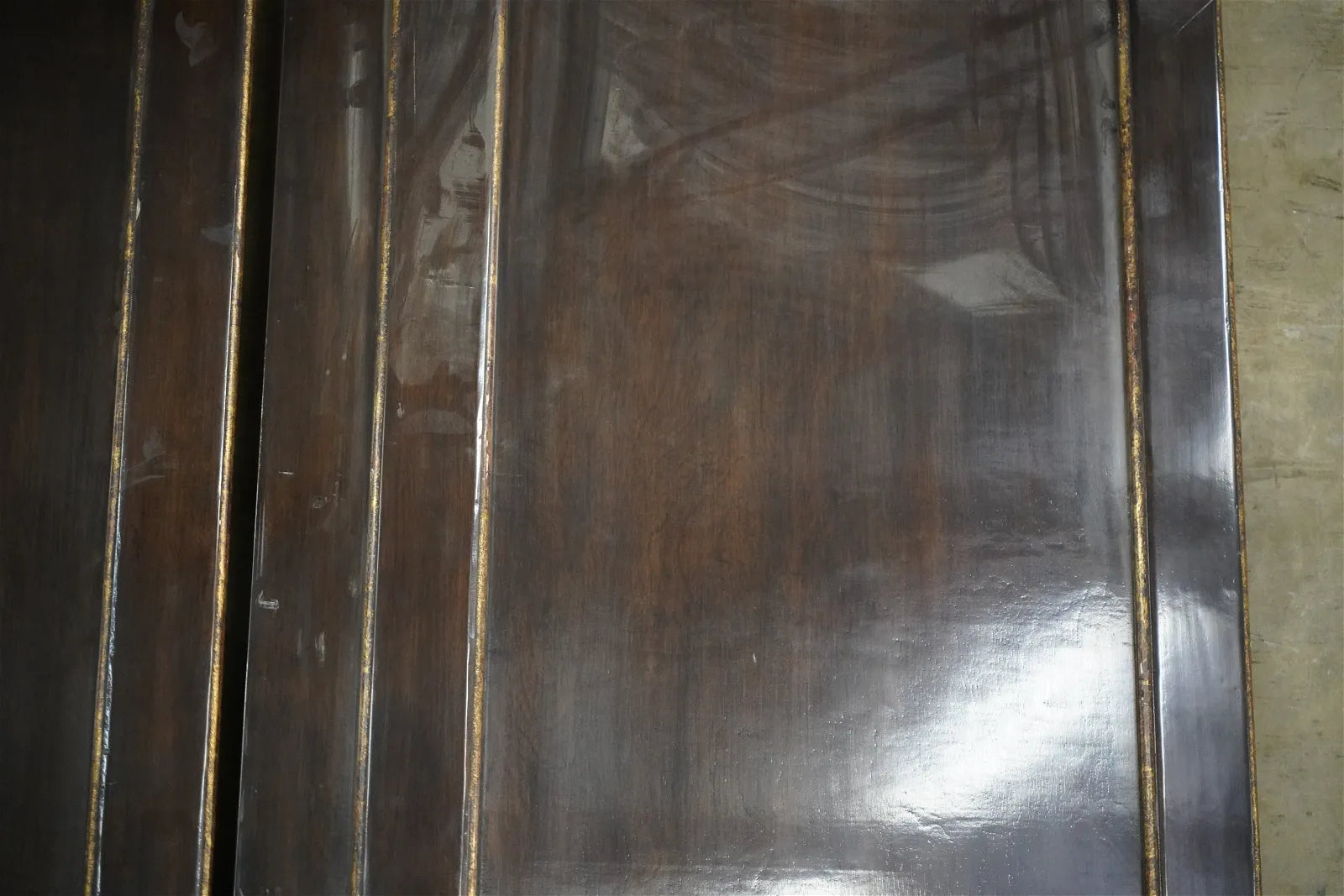AF10-011: Late 20th Century Tall Continental 2 Panel Highly Polished Wood Screen / Room Divider