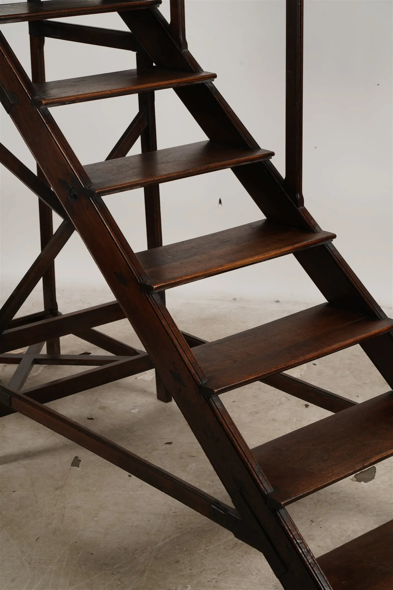 CR9-012: Mid 19th Century American Walnut Library Steps