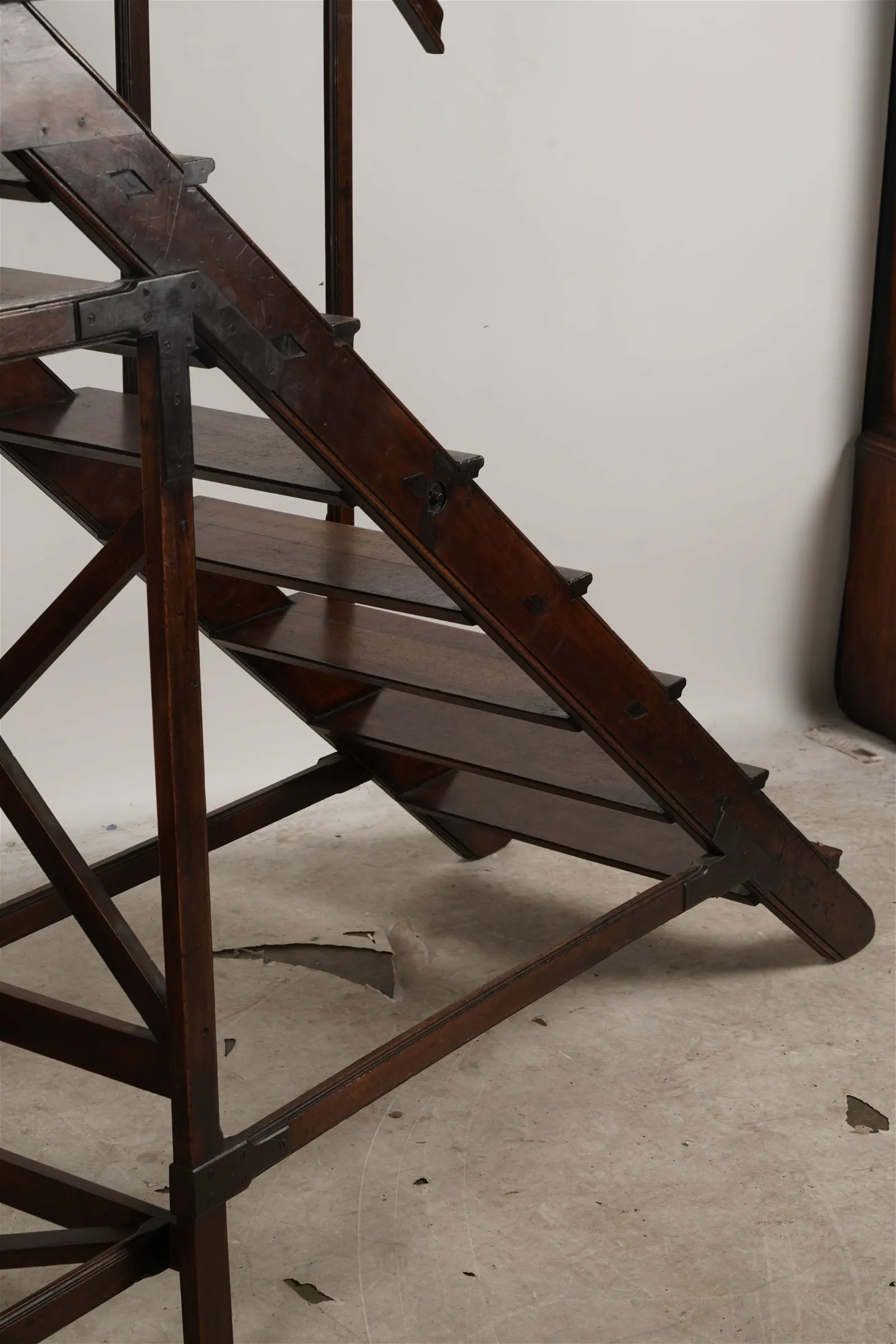 CR9-012: Mid 19th Century American Walnut Library Steps