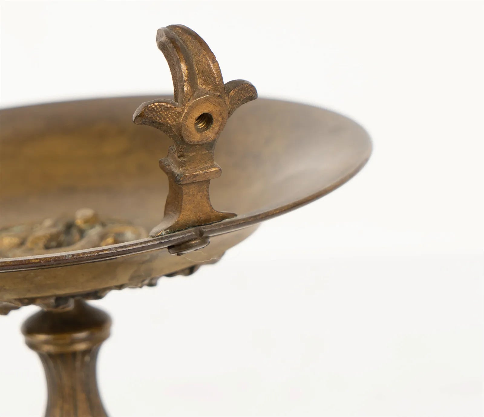 DA2-017: Mid 19th Century Bronze Tazza on Marble Base - Jules Moigniez (1835 - 1894)