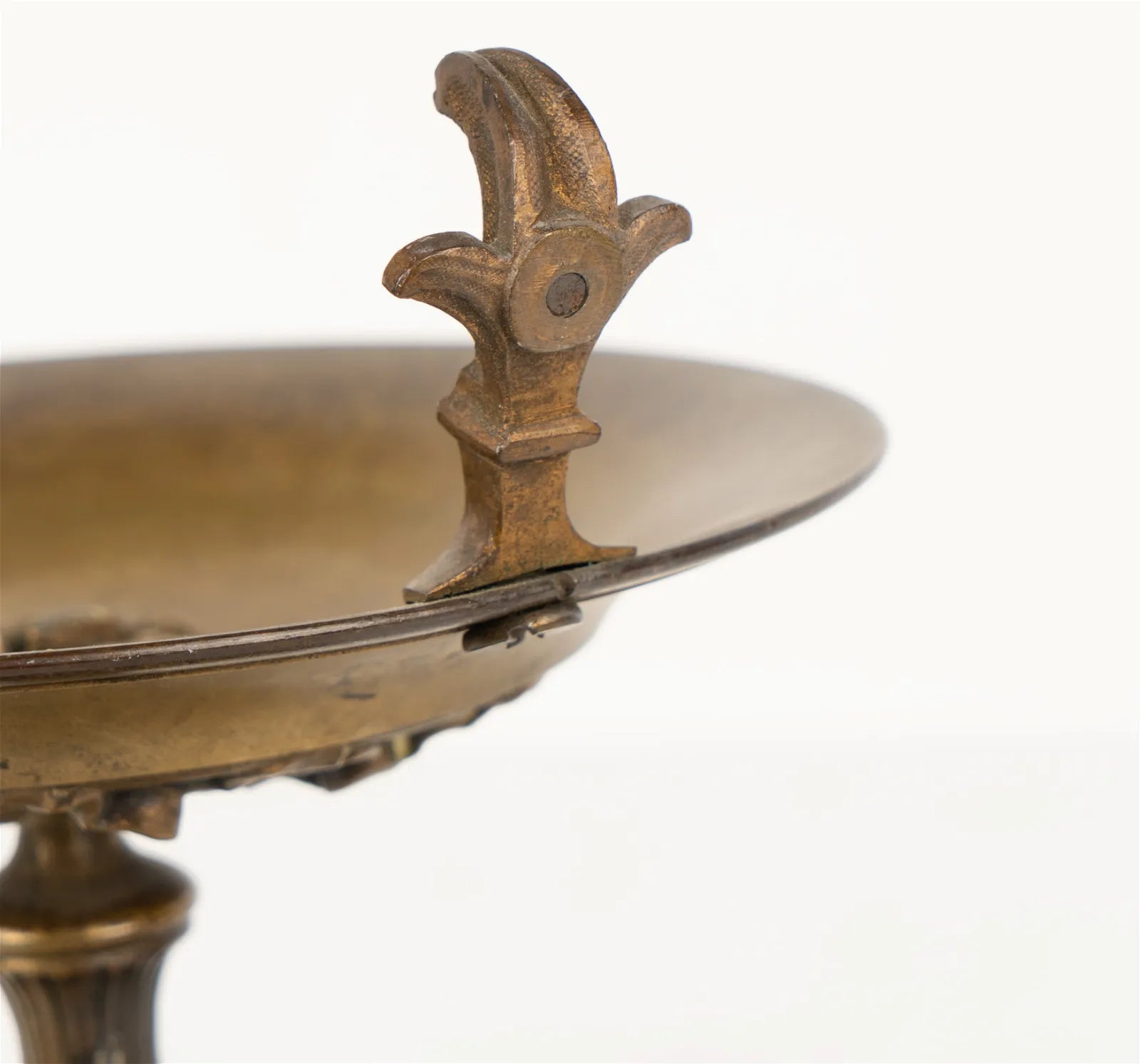 DA2-017: Mid 19th Century Bronze Tazza on Marble Base - Jules Moigniez (1835 - 1894)