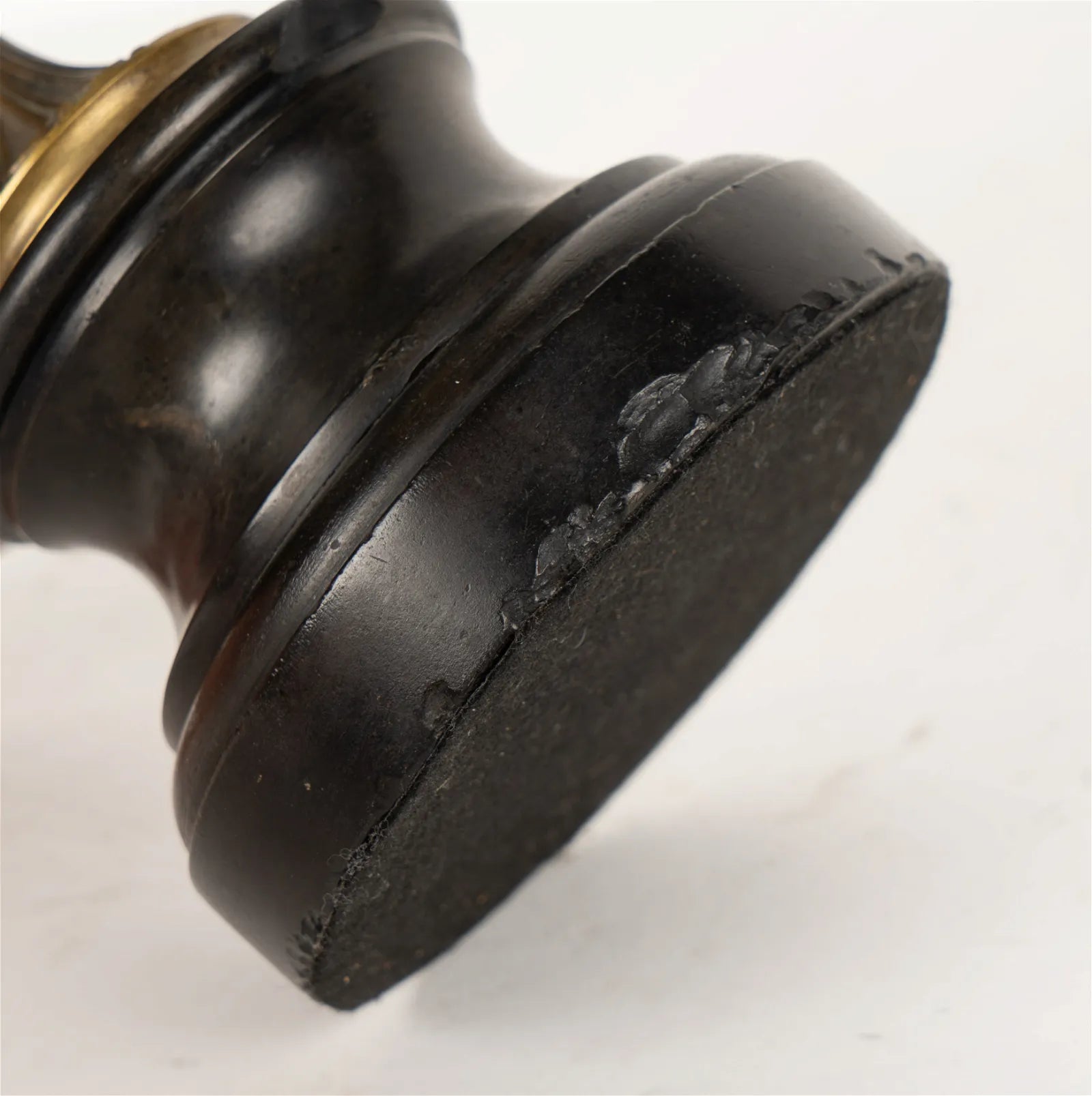 DA2-017: Mid 19th Century Bronze Tazza on Marble Base - Jules Moigniez (1835 - 1894)