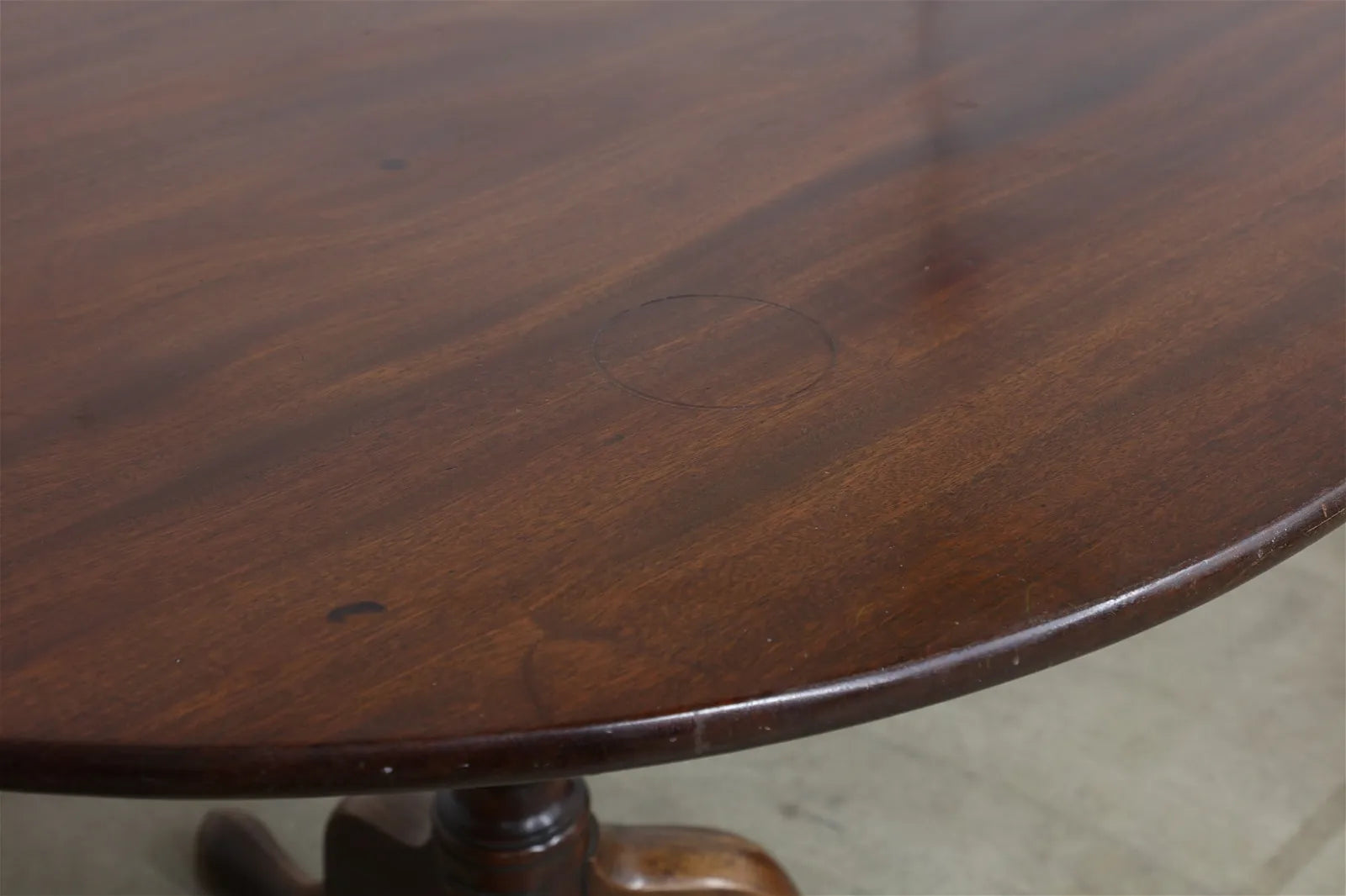 AF1-019:  Antique Late 18th Century George III Mahogany Tripod Tilt Table