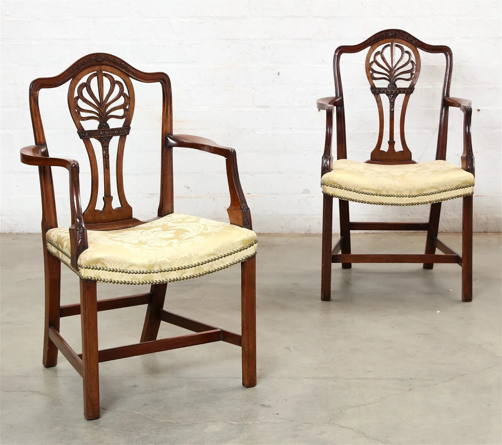ANTIQUE ENGLISH GEORGE III ARMCHAIRS | Work of Man