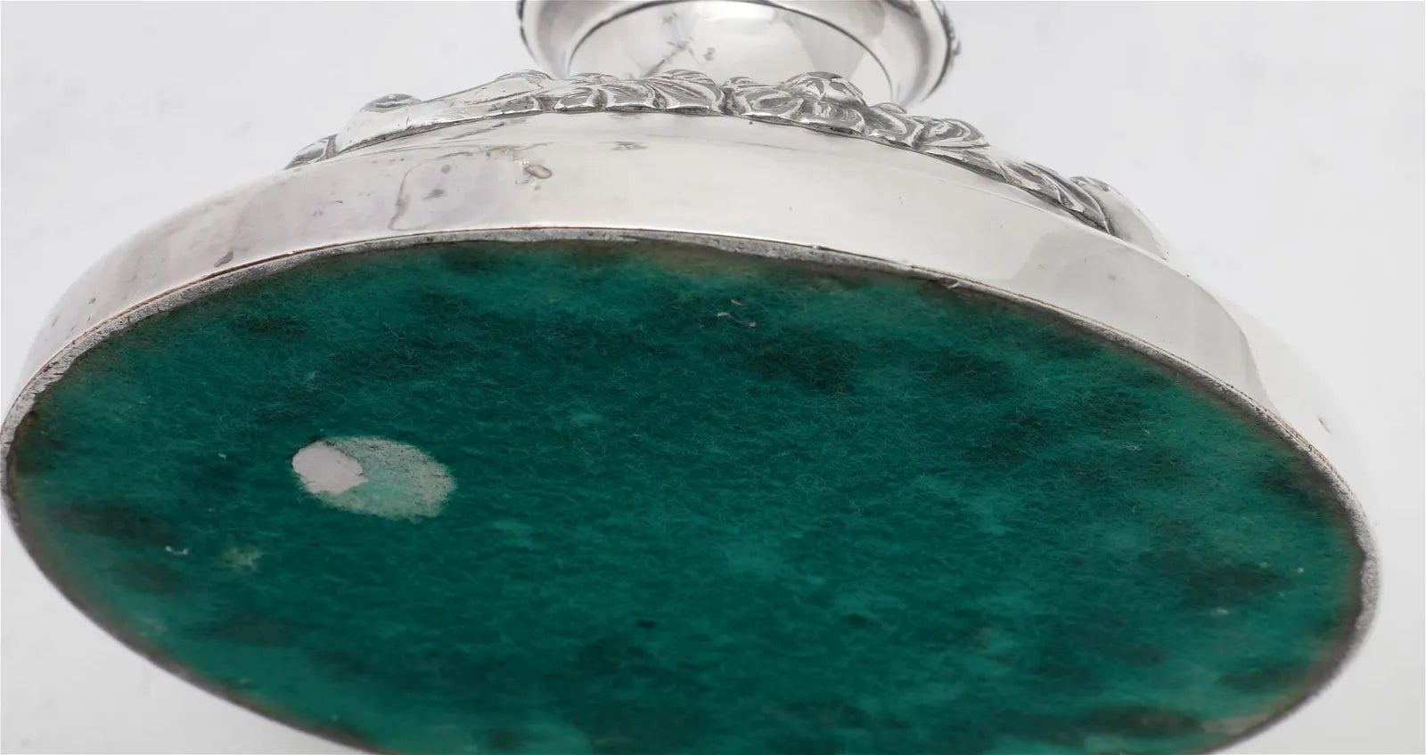 DA2-022: PAIR OF LATE 19TH CENTURY ENGLISH SILVER PLATE CONVERTIBLE THREE LIGHT CANDLEABRA