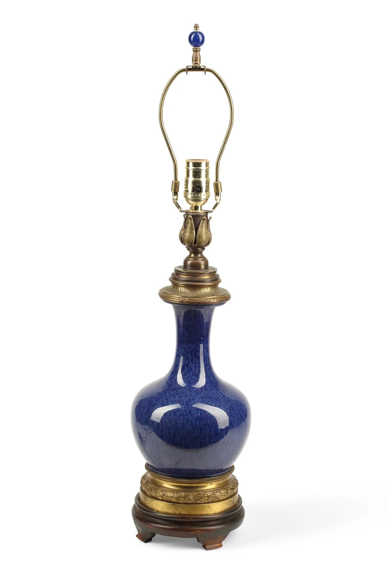 AL2-021: A Chinese Porcelain and Bronze Vase Mounted as a Lamp - Circa 1920
