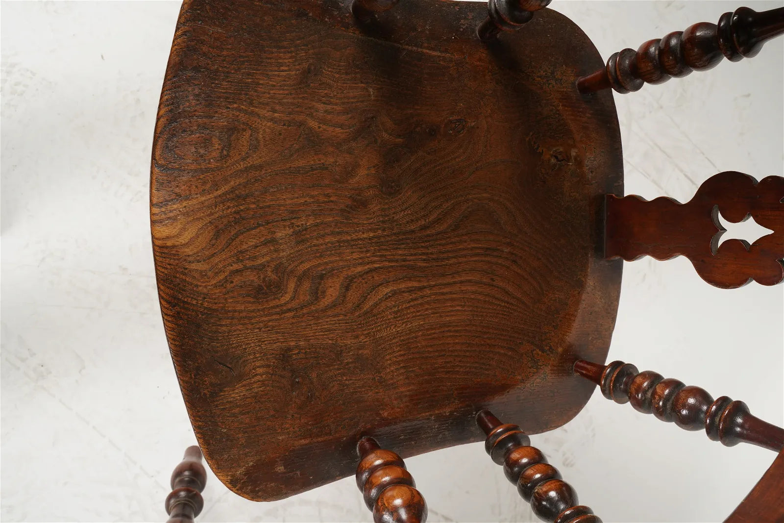 AF2-336: Pair of Antique Early - Mid 19th Century Yew Wood & Elm American Sack Back Windsor Armchairs