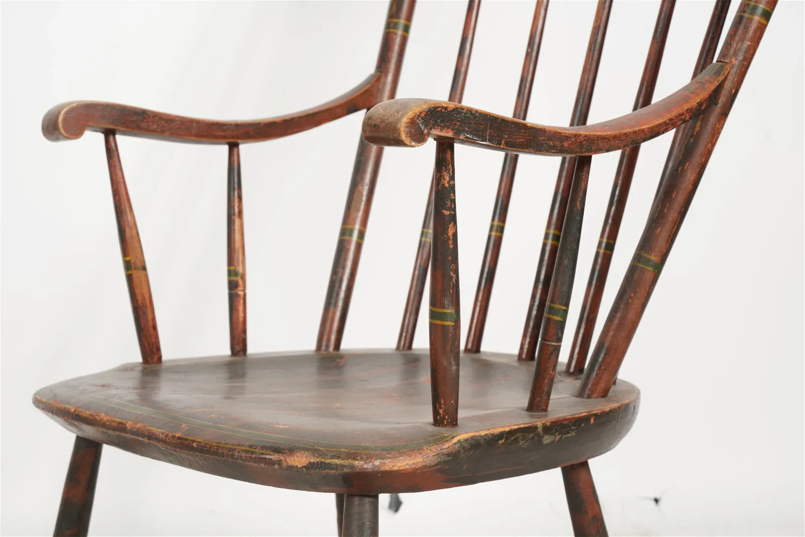 AF2-416: Antique Late 18th Century Paint Decorated American Rod Back Windsor Rocking Chair