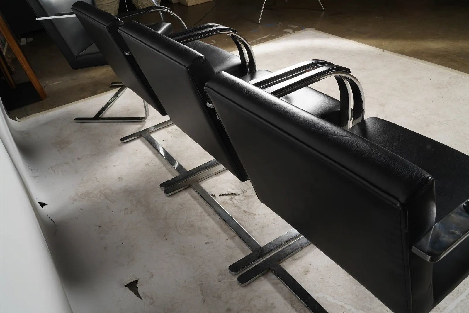 AF2-417: Vintage Set of 10 Modernist Mies Van Der Rohe Brno Style Flat Bar Chairs