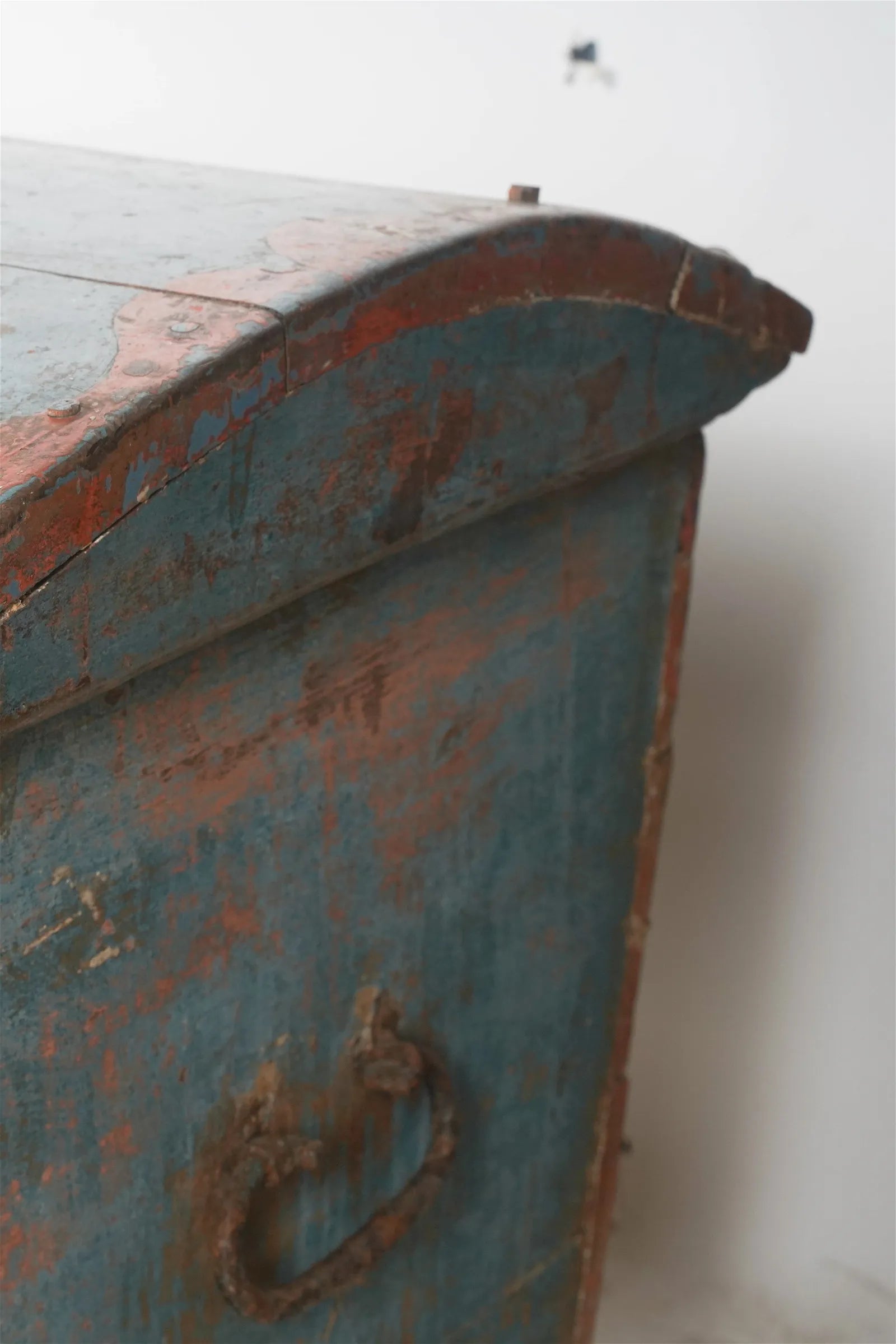 AF4-202: Antique Early 18th C American Colonial Pine Blanket Chest with Original Blue Painted Finish