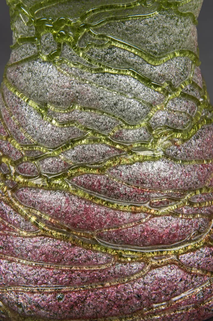 DA4-018: Silveria Art Glass Vase Attributed to Khalik, Unmarked