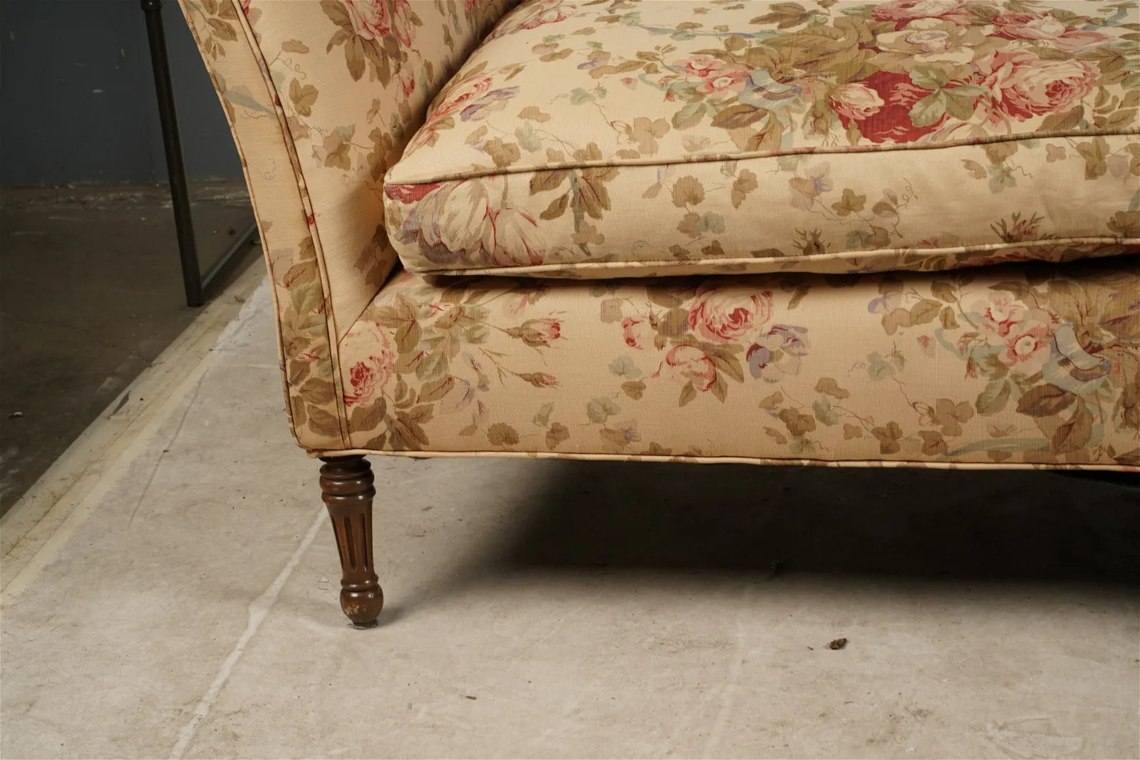 AF2-424: Vintage Late 20th Century English Regency Style Backless Sofa With Down Cushion & 8 Way Hand Tied Coil Springs