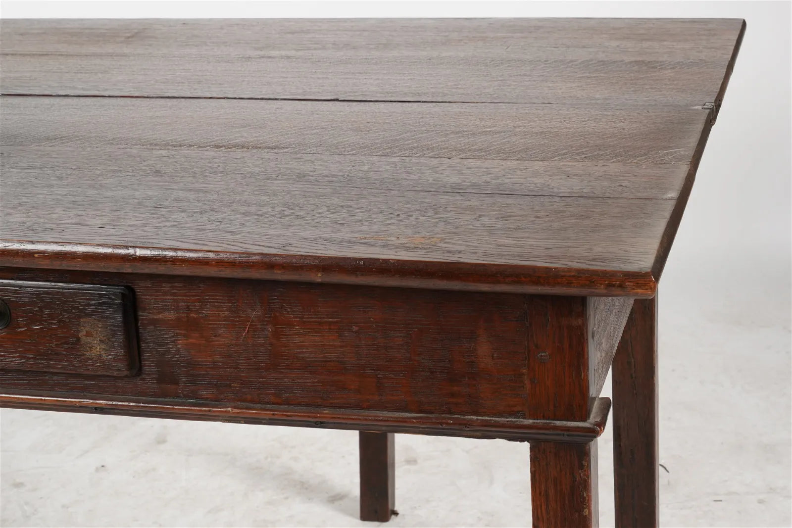 AF1-044: Late 18th Century English Georgian Oak Flip Top Table
