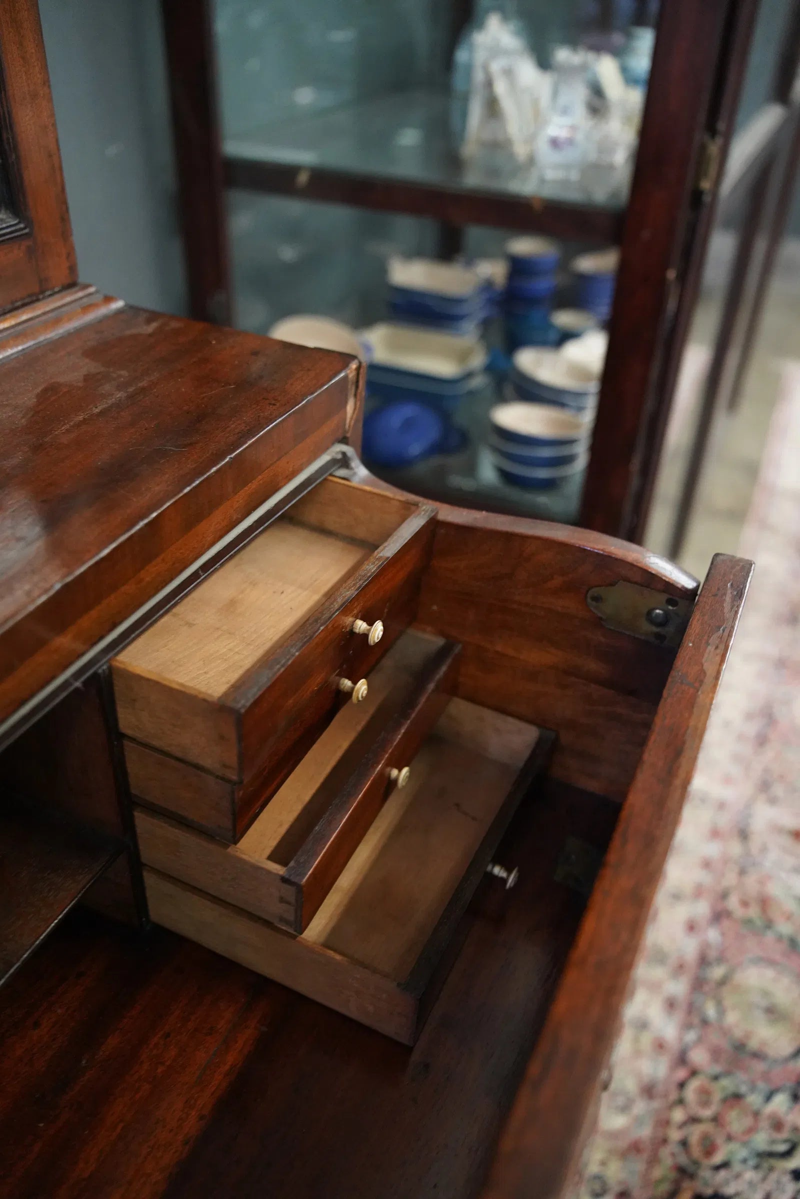 AF5-392: Early 19th Century English Regency Mahogany Secretary Bookcase