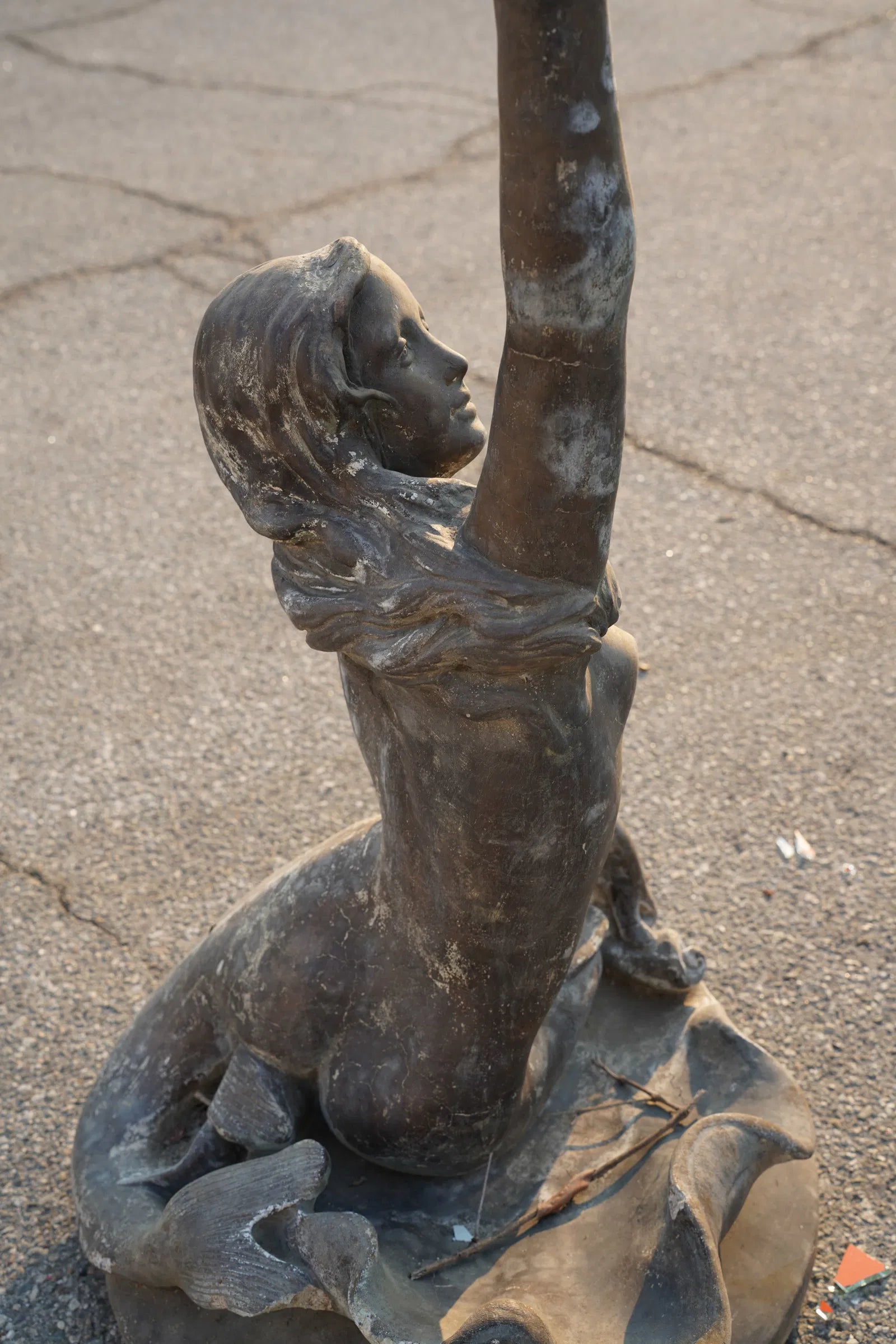 AA4-005: Early 20th Century Figural Mermaid Garden Fountain