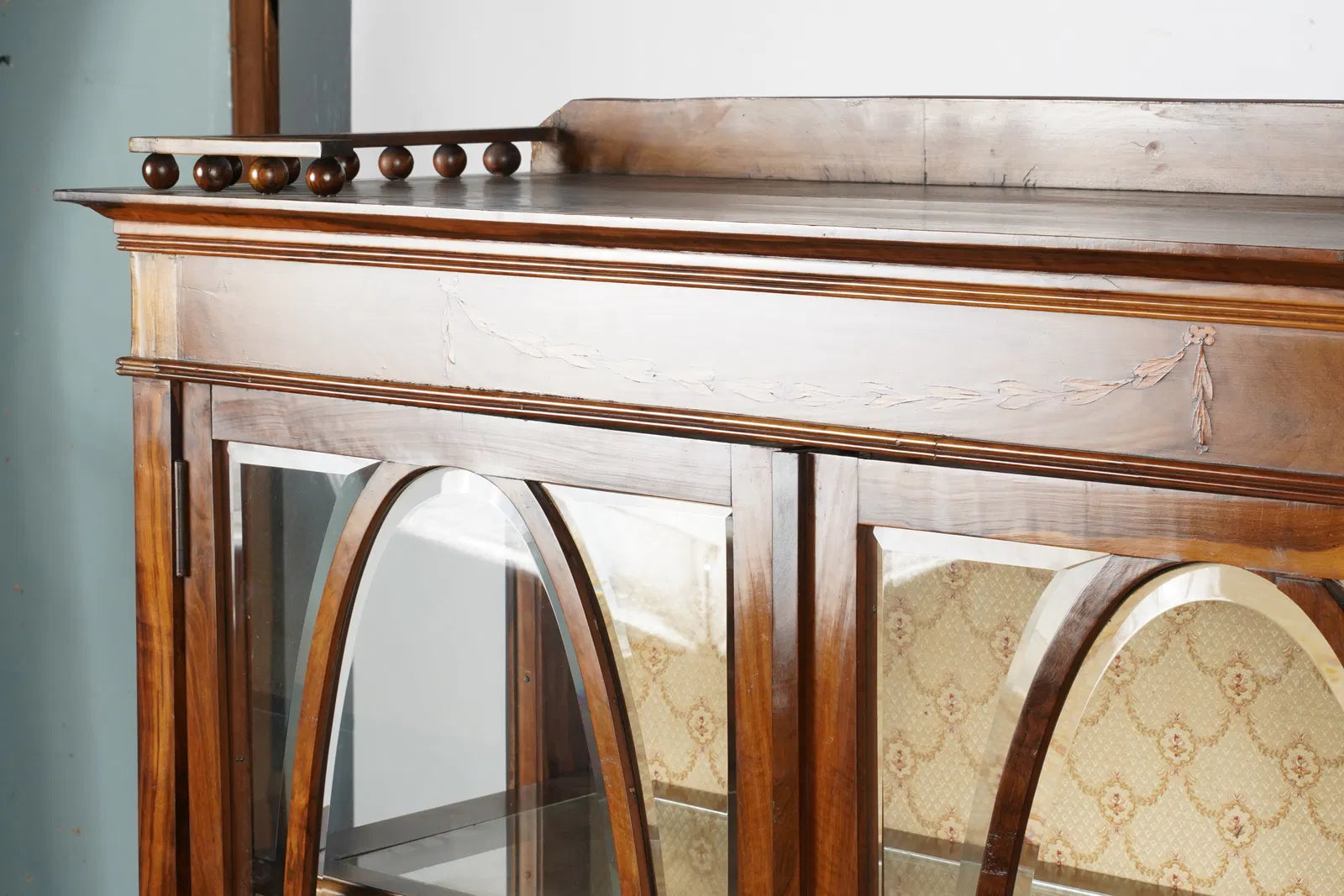 AF3-025: Antique French Marquetry Inlay Kingwood Vitrine Display Cabinet Late 19th Century