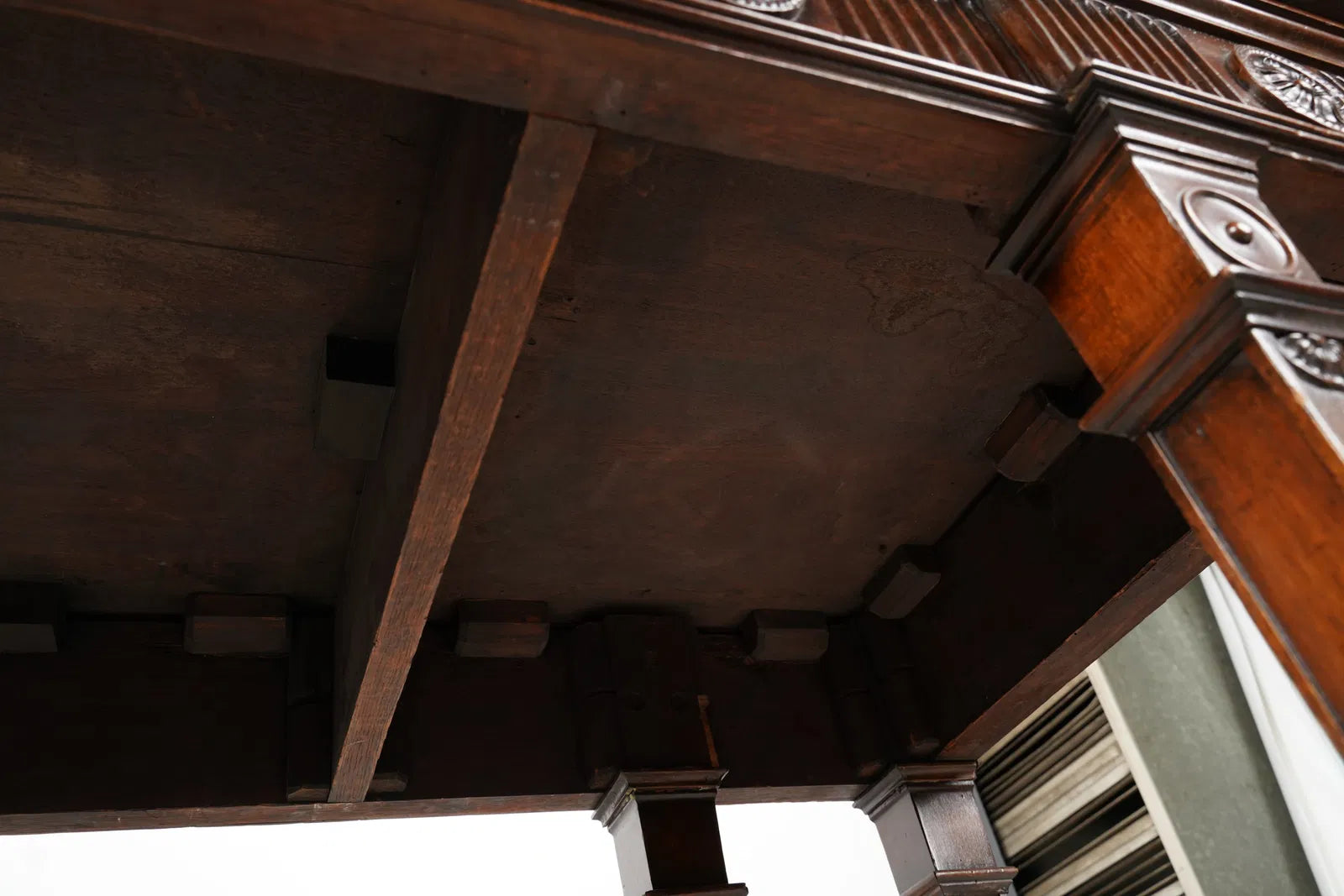 AF1-034: English Edwardian Carved Inlaid Mahogany Serving Table Late 19th Century