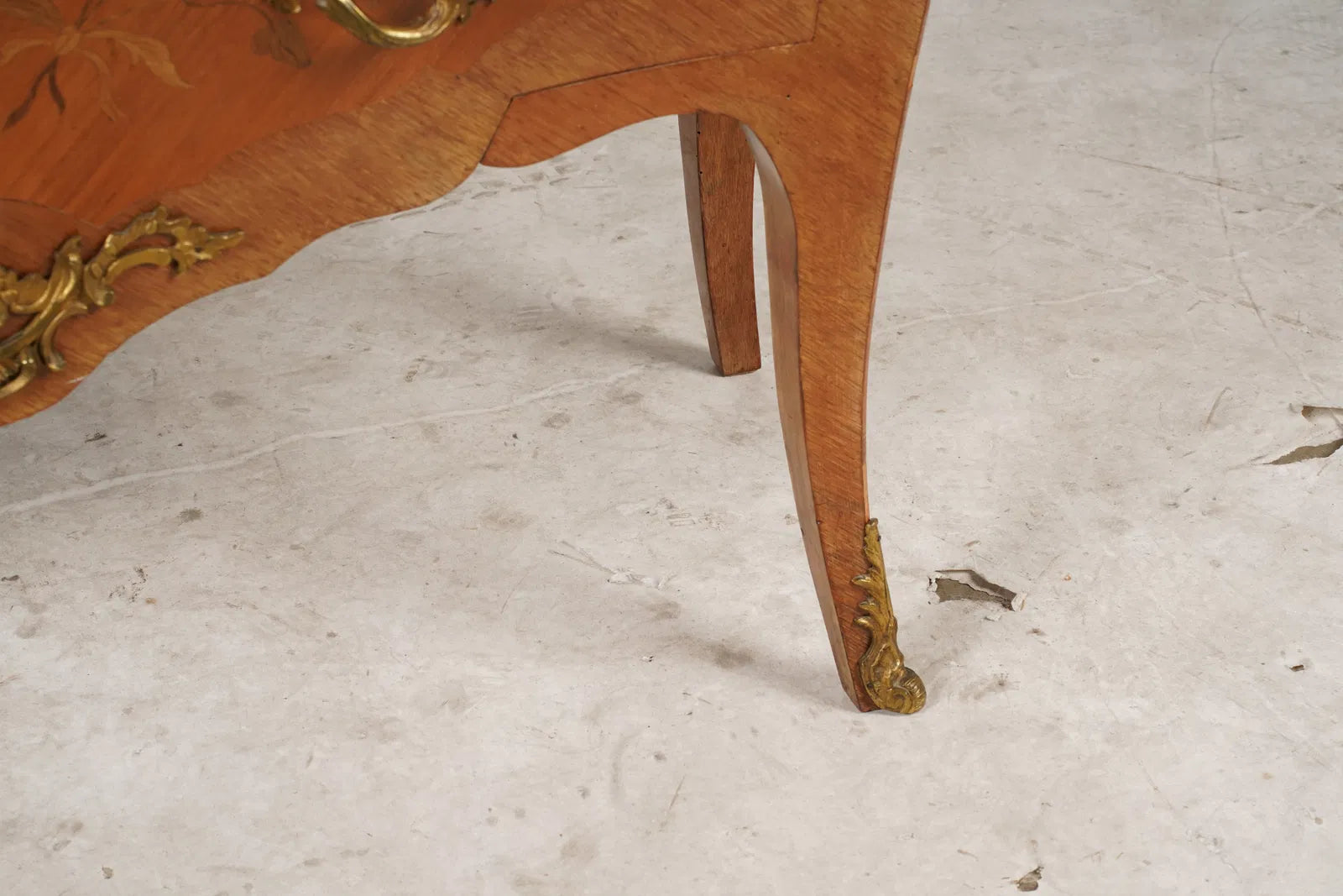 AF4-014: Antique Early 20th Century Louis XV Kingwood Marble Top Bombe Chest of Drawers