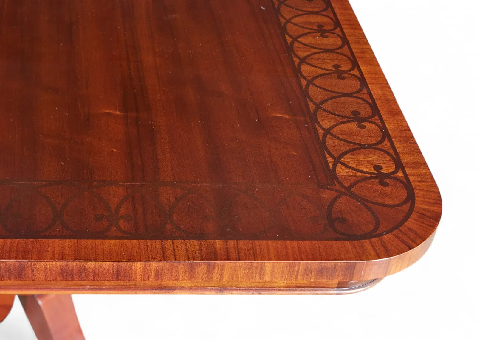 AF1-057: John Widdicomb Neoclassical Pedestal Inlaid Mahogany Extension Dining Table 20th Century