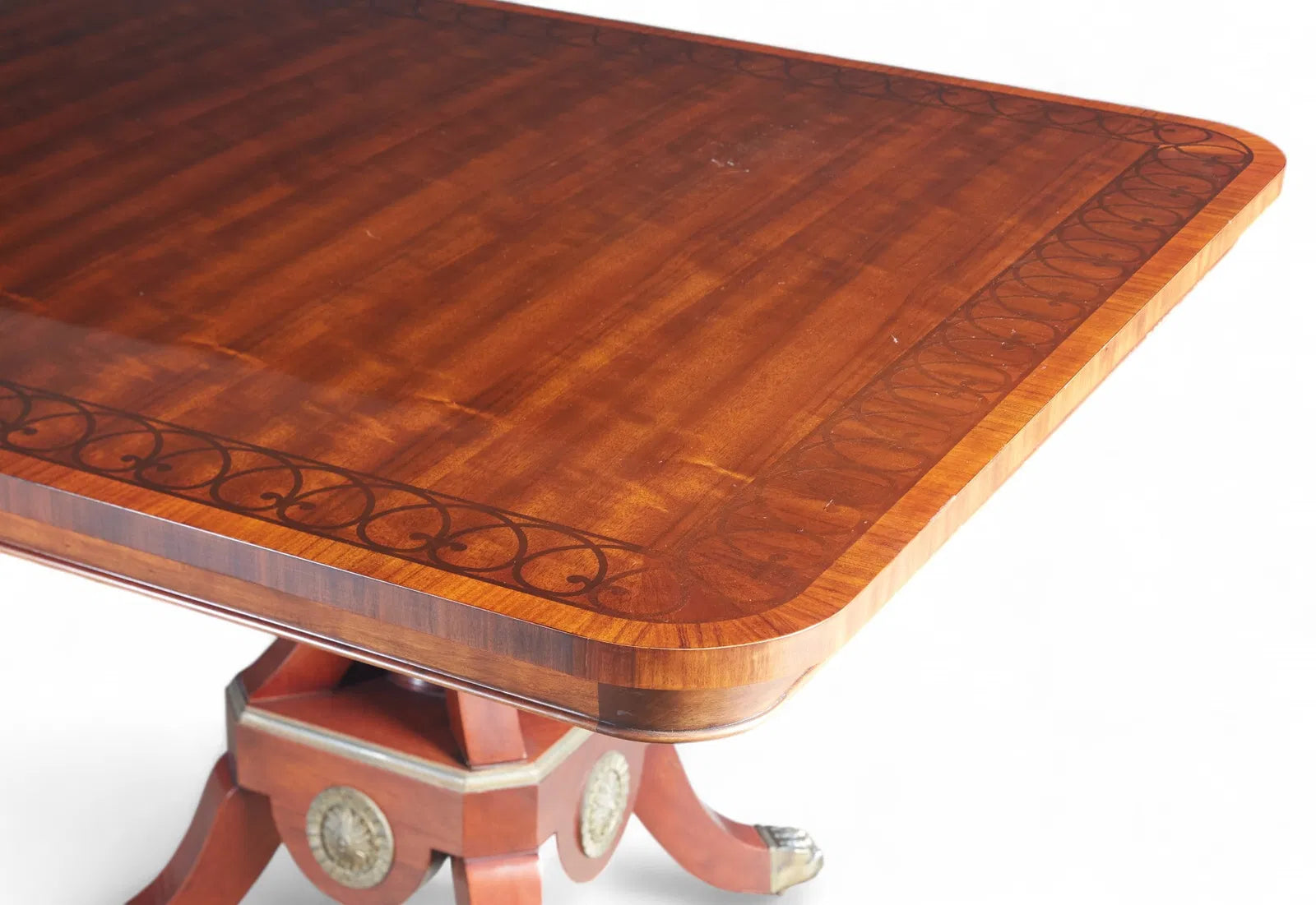 AF1-057: John Widdicomb Neoclassical Pedestal Inlaid Mahogany Extension Dining Table 20th Century