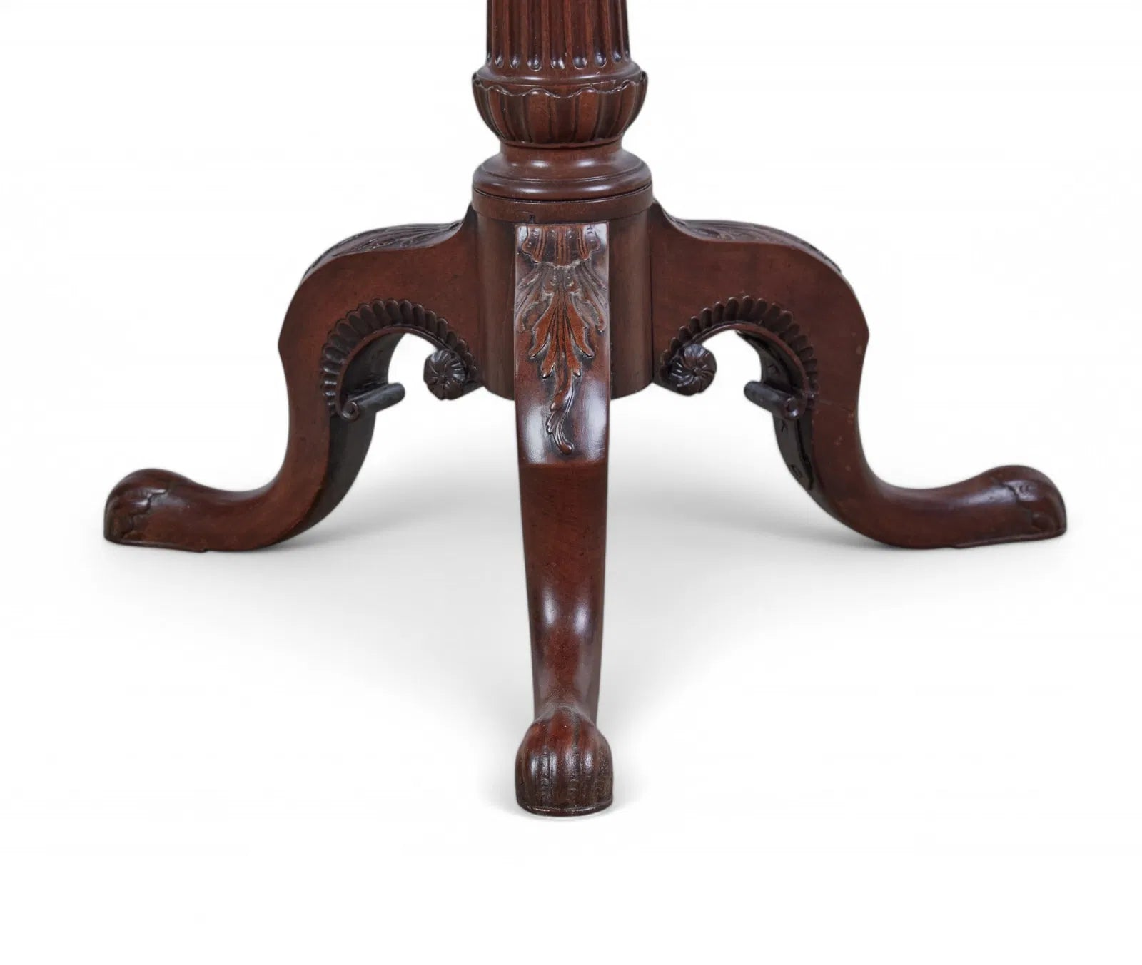 AF1-433: Antique George III Mahogany Tilt Top Tripod Table Early 19th Century