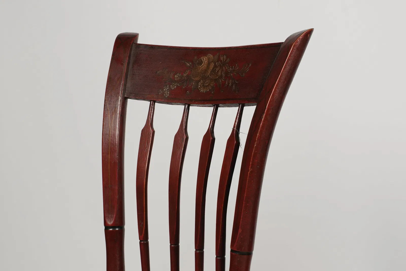 AF2-460: Antique Pair American Red Painted Fan Back Windsor Chairs Early 19th Century