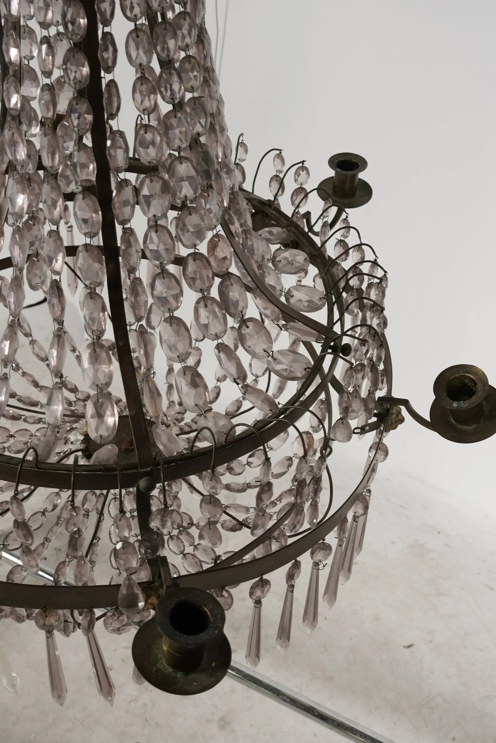 AL1-095: Antique Neoclassical Lead Crystal Chandelier Early 20th Century