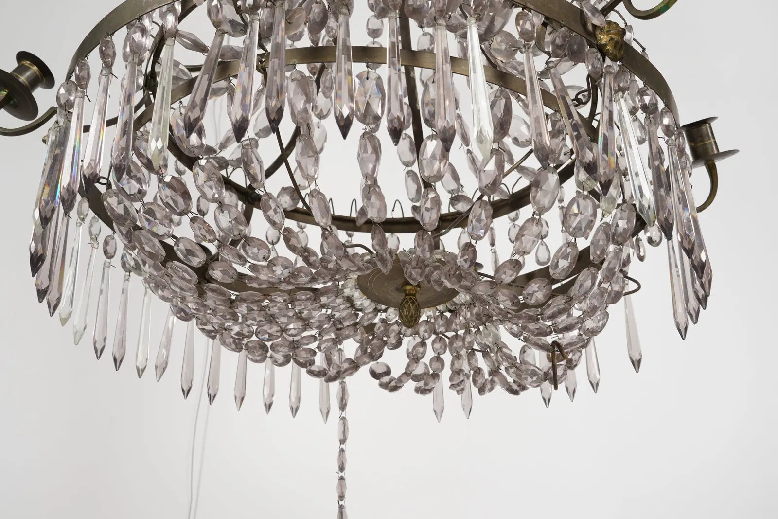 AL1-095: Antique Neoclassical Lead Crystal Chandelier Early 20th Century
