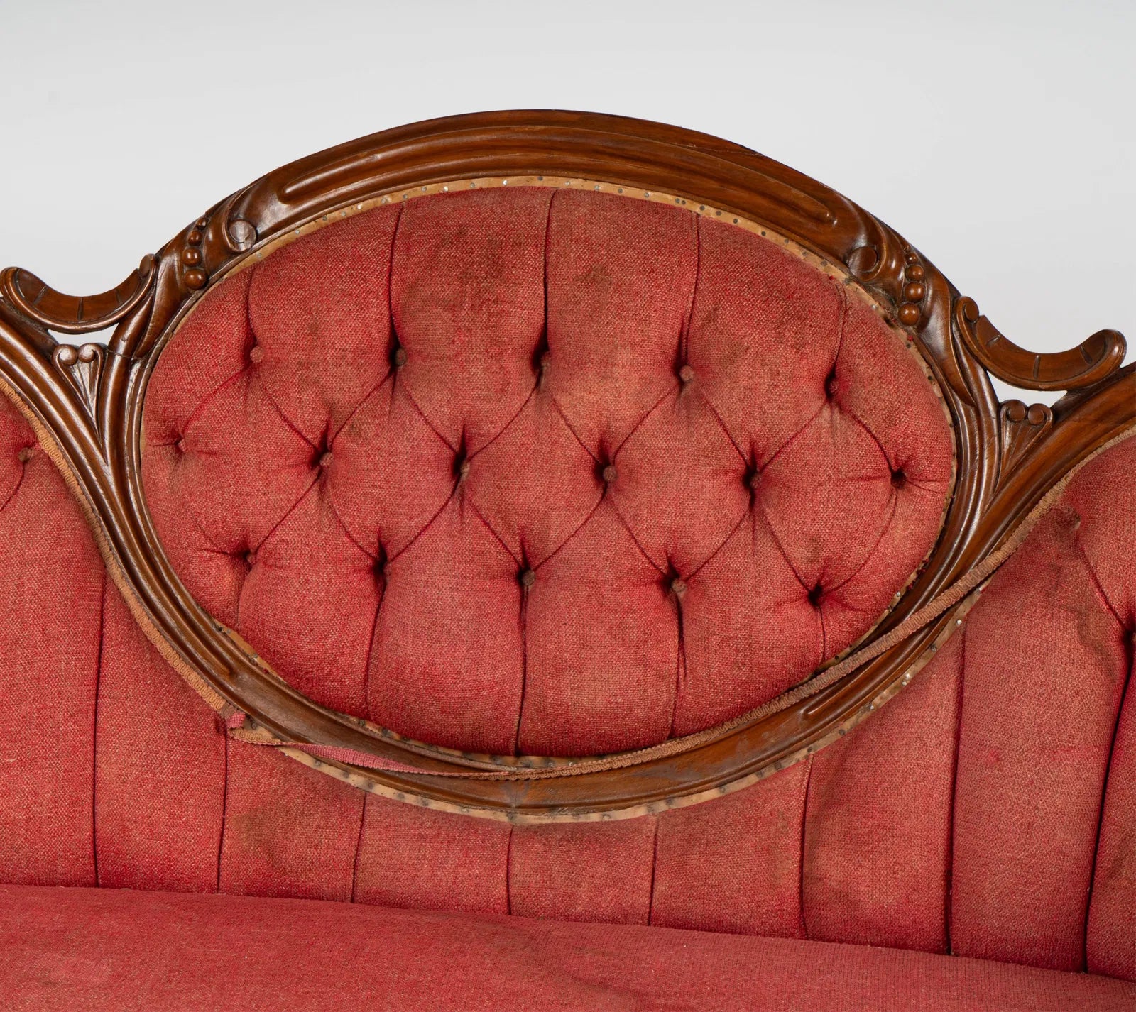 AF2-272: Antique Victorian Rococo Revival Carved Walnut Upholstered  Settee Late 19th Century