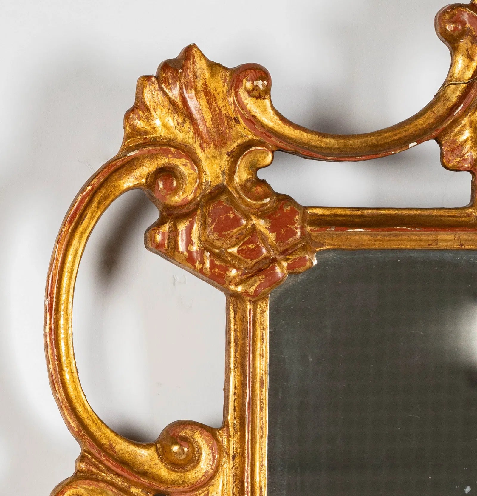 AF7-015: Antique Italian Rococo Style Carved Giltwood Mirror Early 20th Century