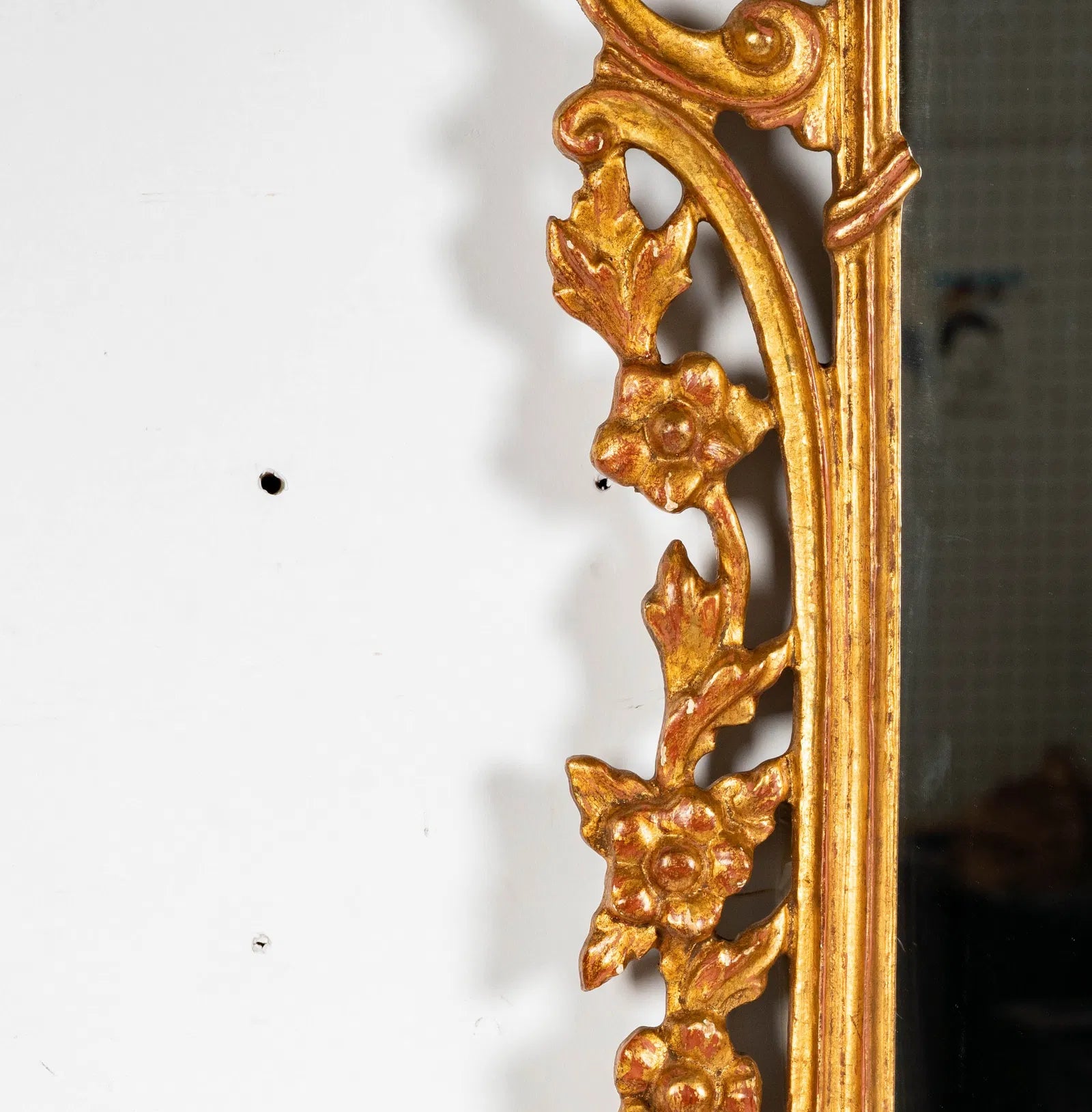 AF7-015: Antique Italian Rococo Style Carved Giltwood Mirror Early 20th Century
