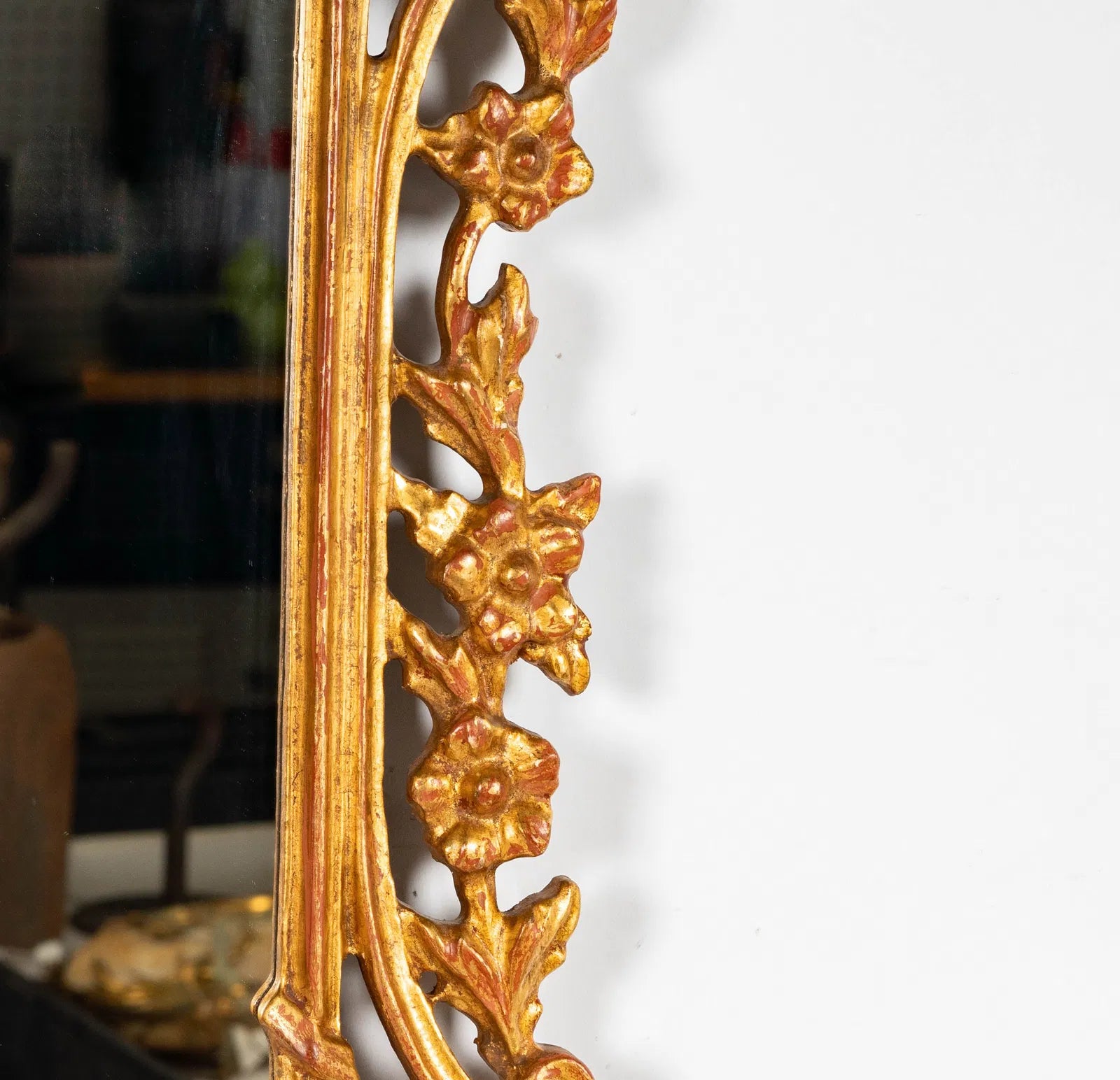 AF7-015: Antique Italian Rococo Style Carved Giltwood Mirror Early 20th Century