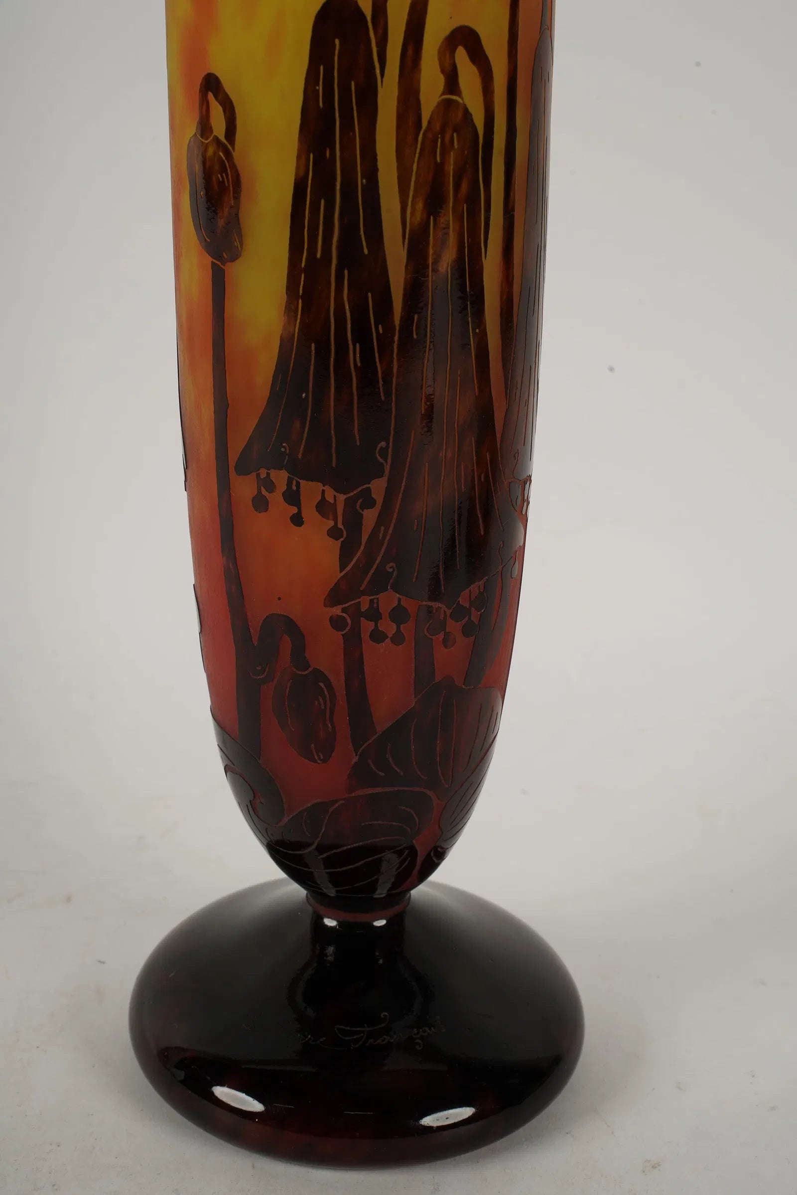 DA4-022: Charles Schneider Le Verre Francais Campanules Cameo Glass Vase