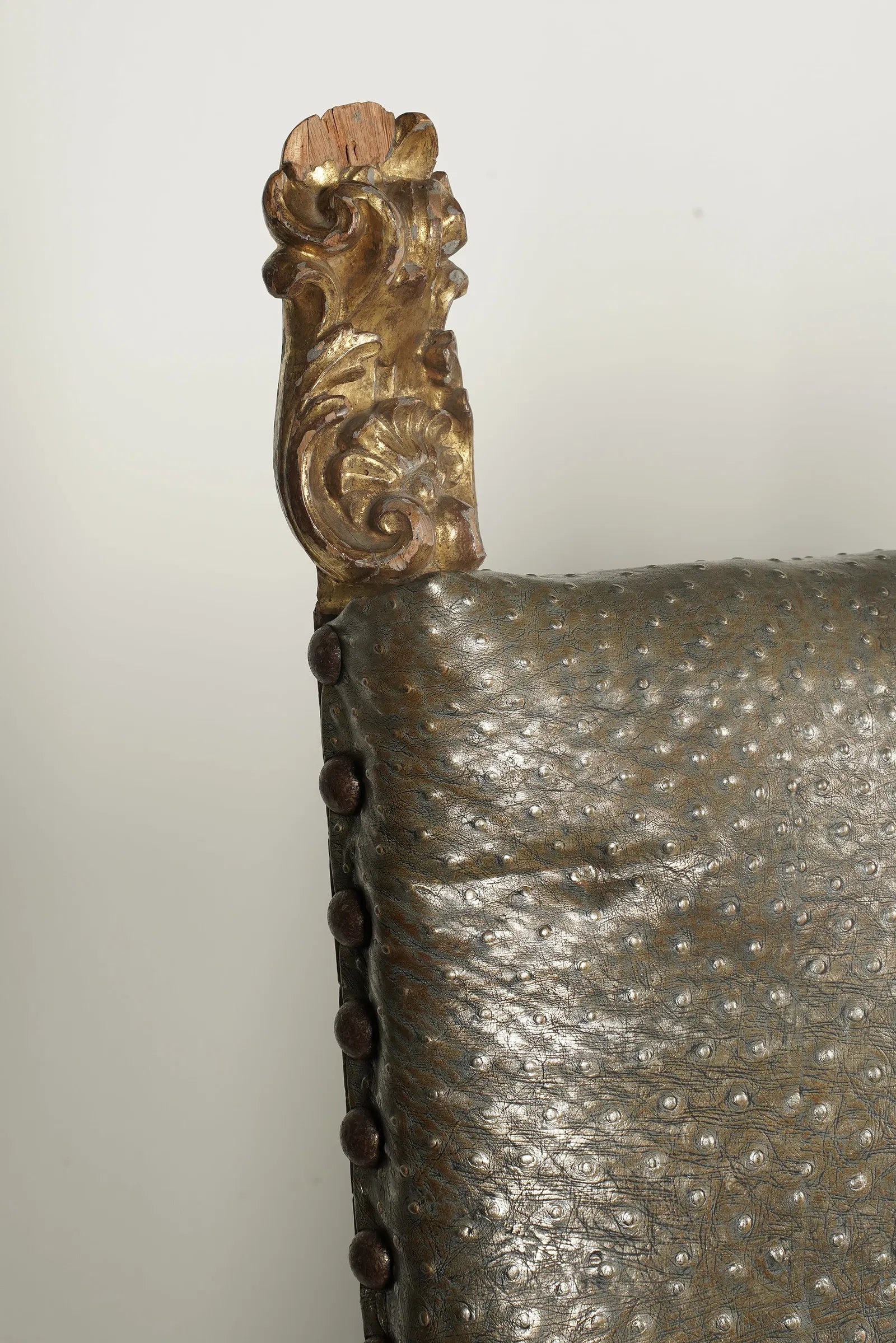 AF2-073: Antique Pair Spanish Colonial Carved Walnut Throne Hall Chairs 18th Century