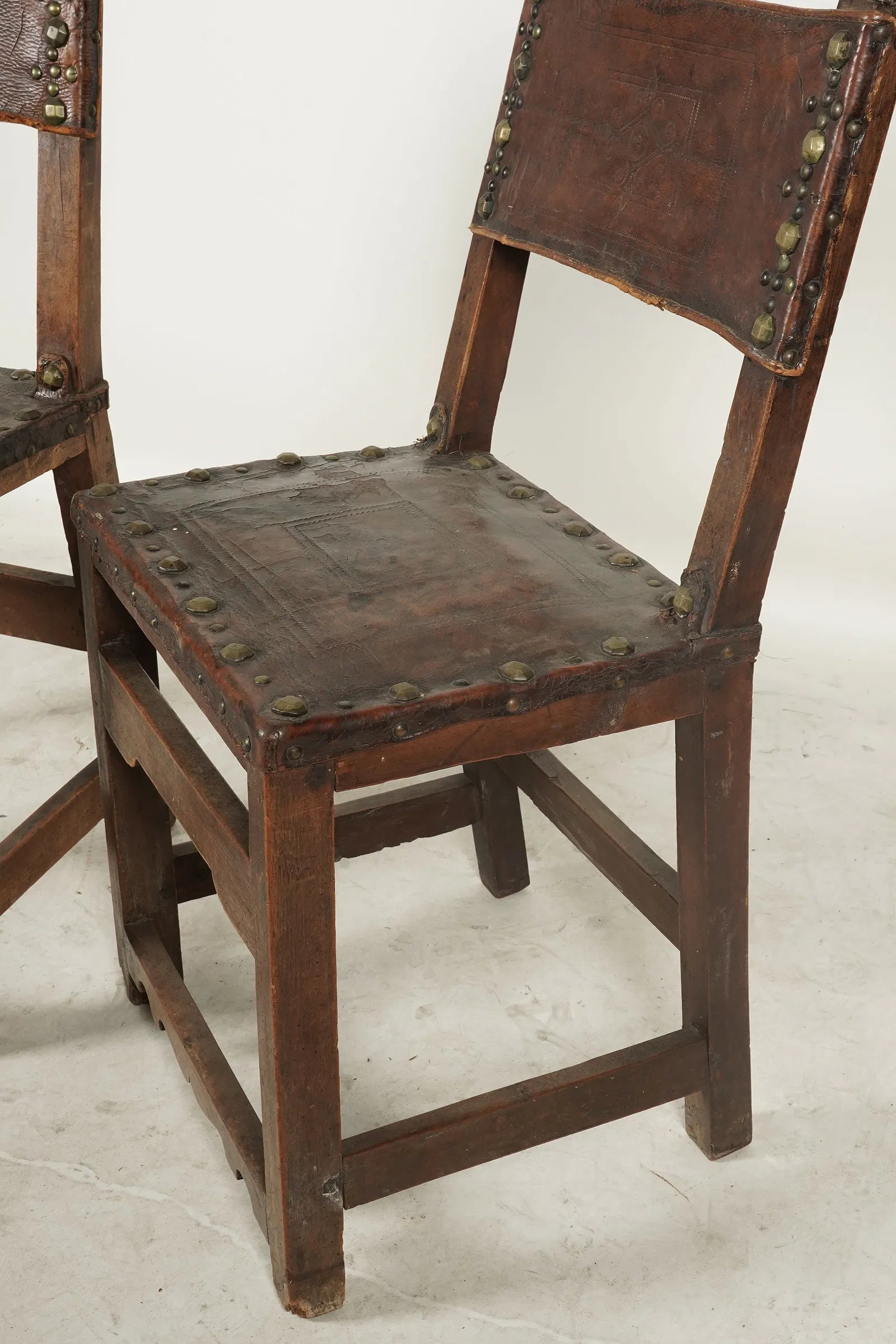 AF2-074: Antique Pair Spanish Colonial Tooled Leather Walnut Side Chairs Early 19th Century