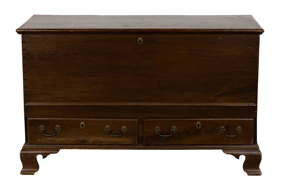 AF4-039: Antique English Chippendale Blanket Chest Late 18th Century