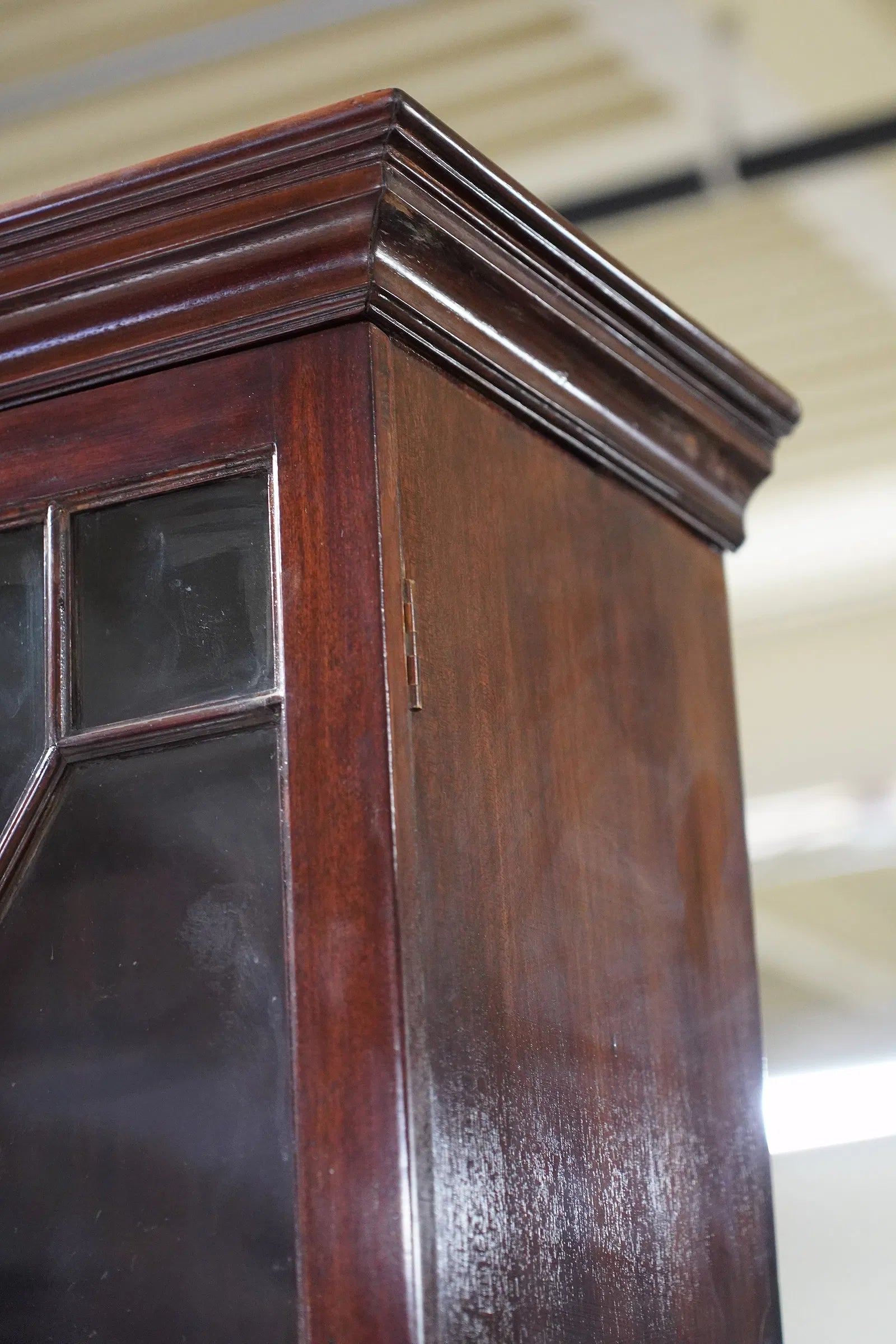 AF3-029: Antique Georgian Mahogany Breakfront Bookcase Bureau Late 18th Century